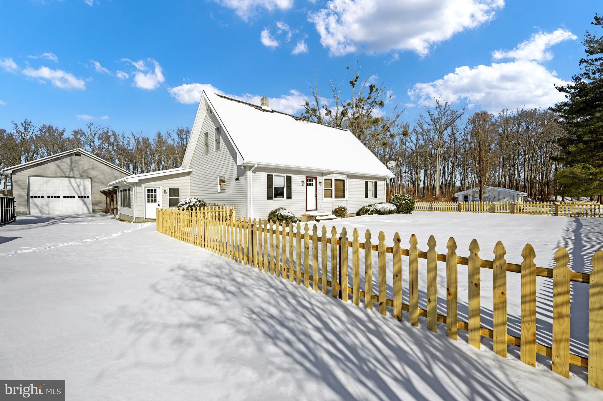 CENTREVILLE - Residential