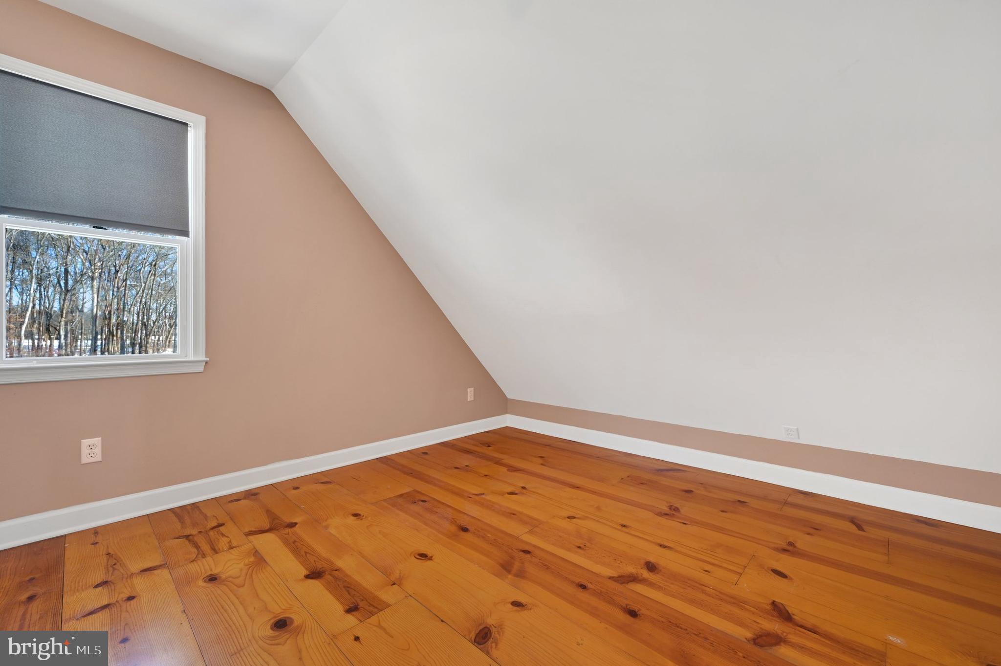 CENTREVILLE - Residential