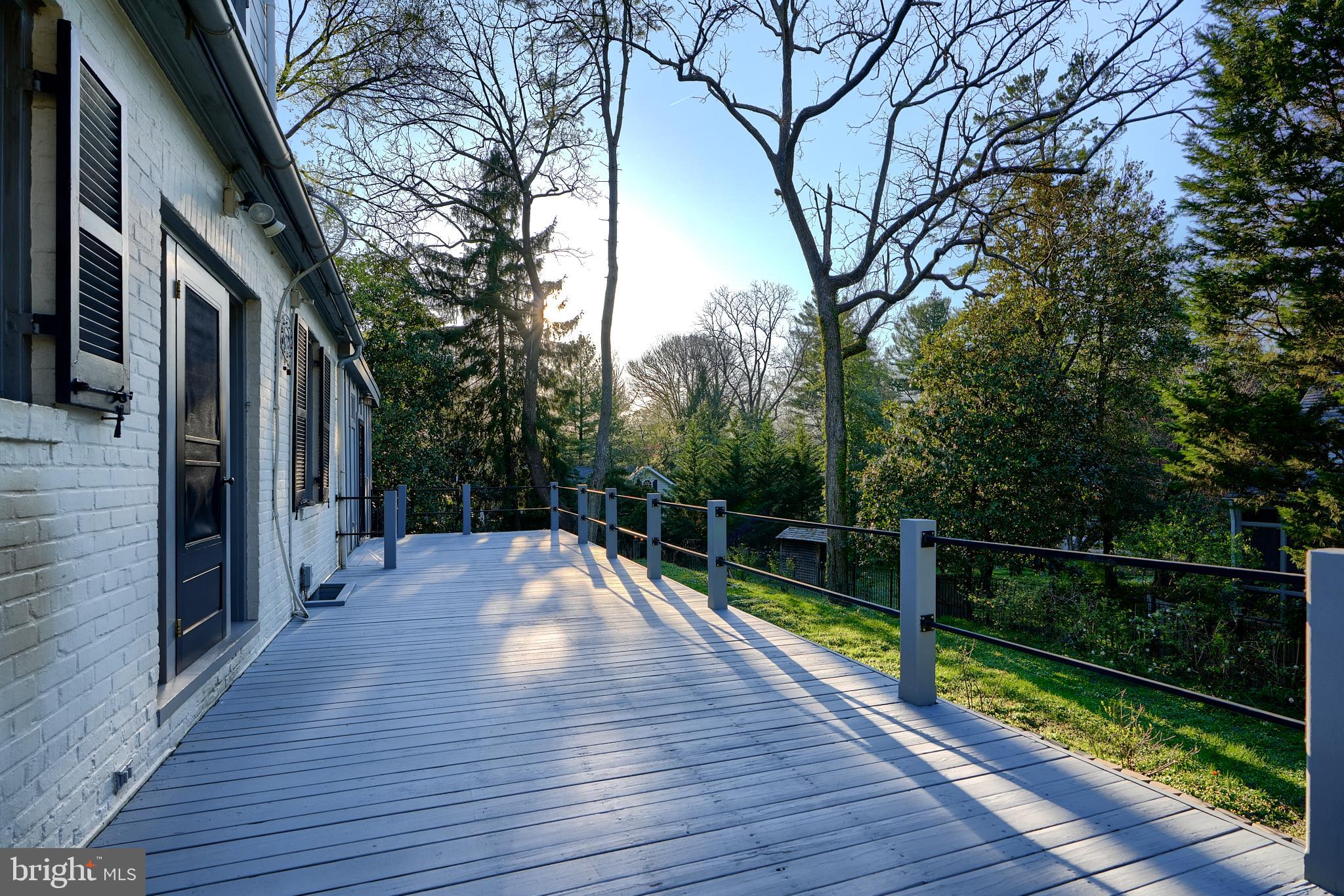 POPLAR HILL - Residential