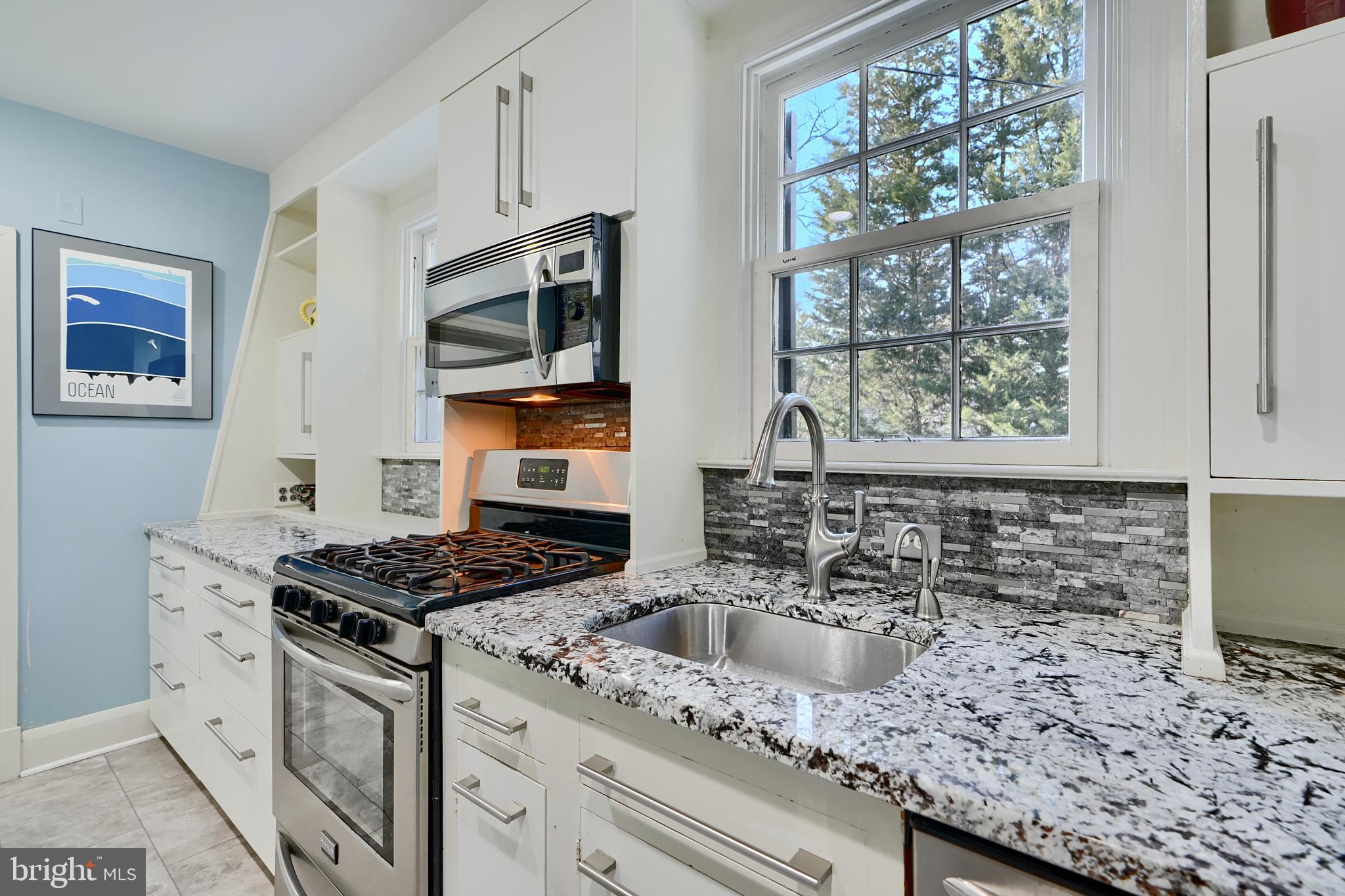 POPLAR HILL - Residential