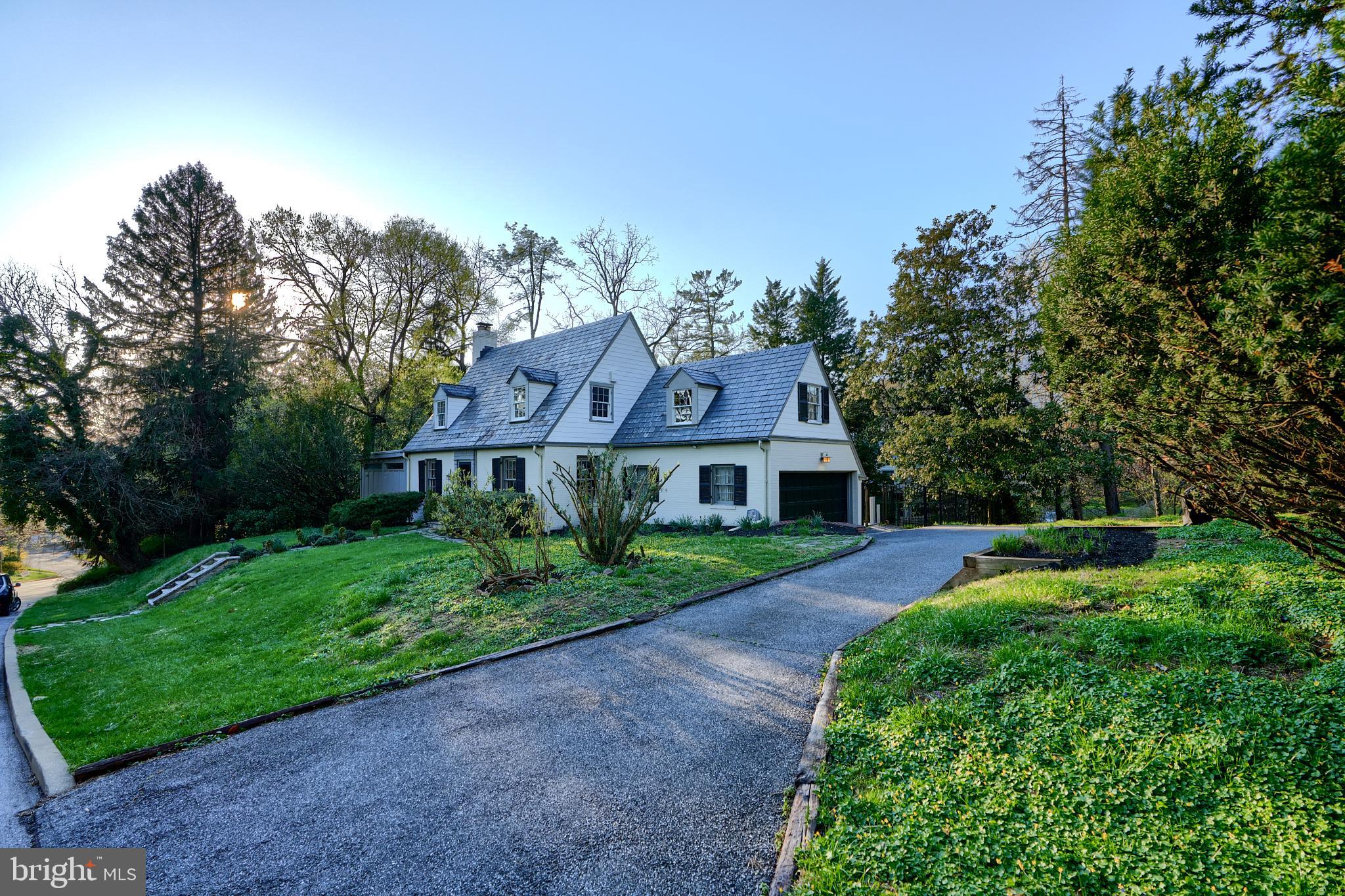 1122 BELLEMORE ROAD
