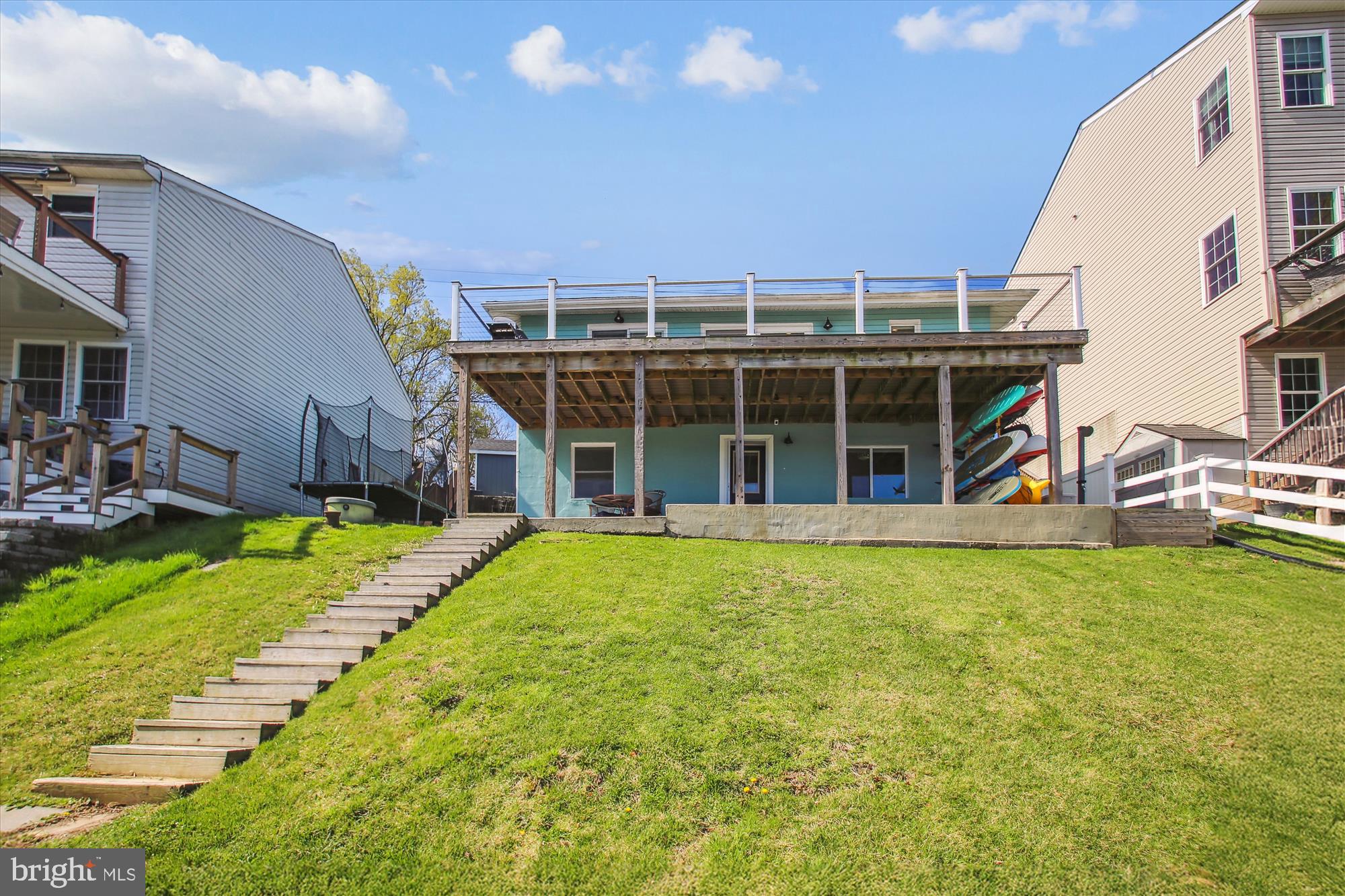 SILVER SANDS - Residential