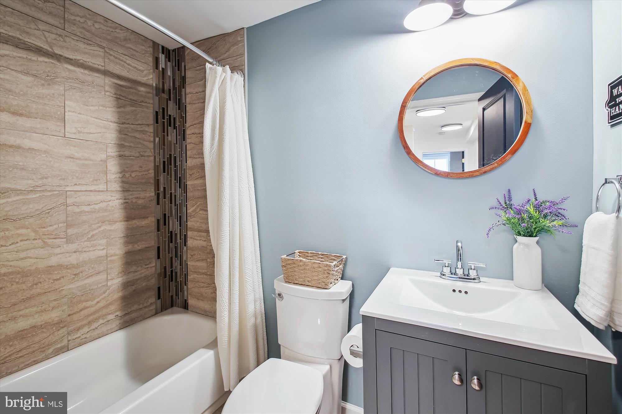 SILVER SANDS - Residential