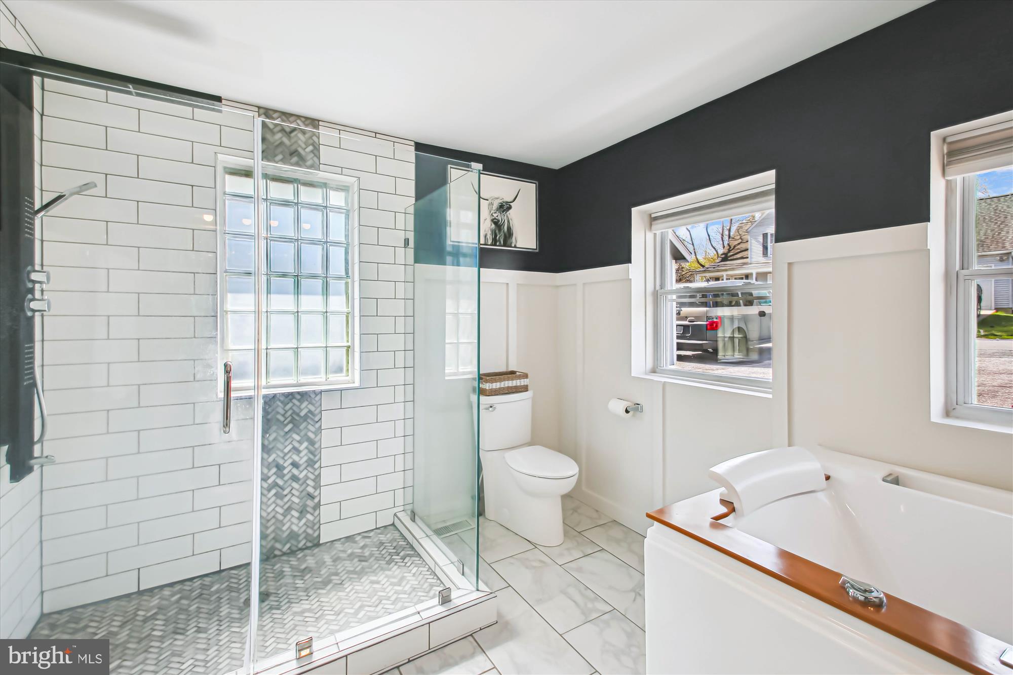 SILVER SANDS - Residential