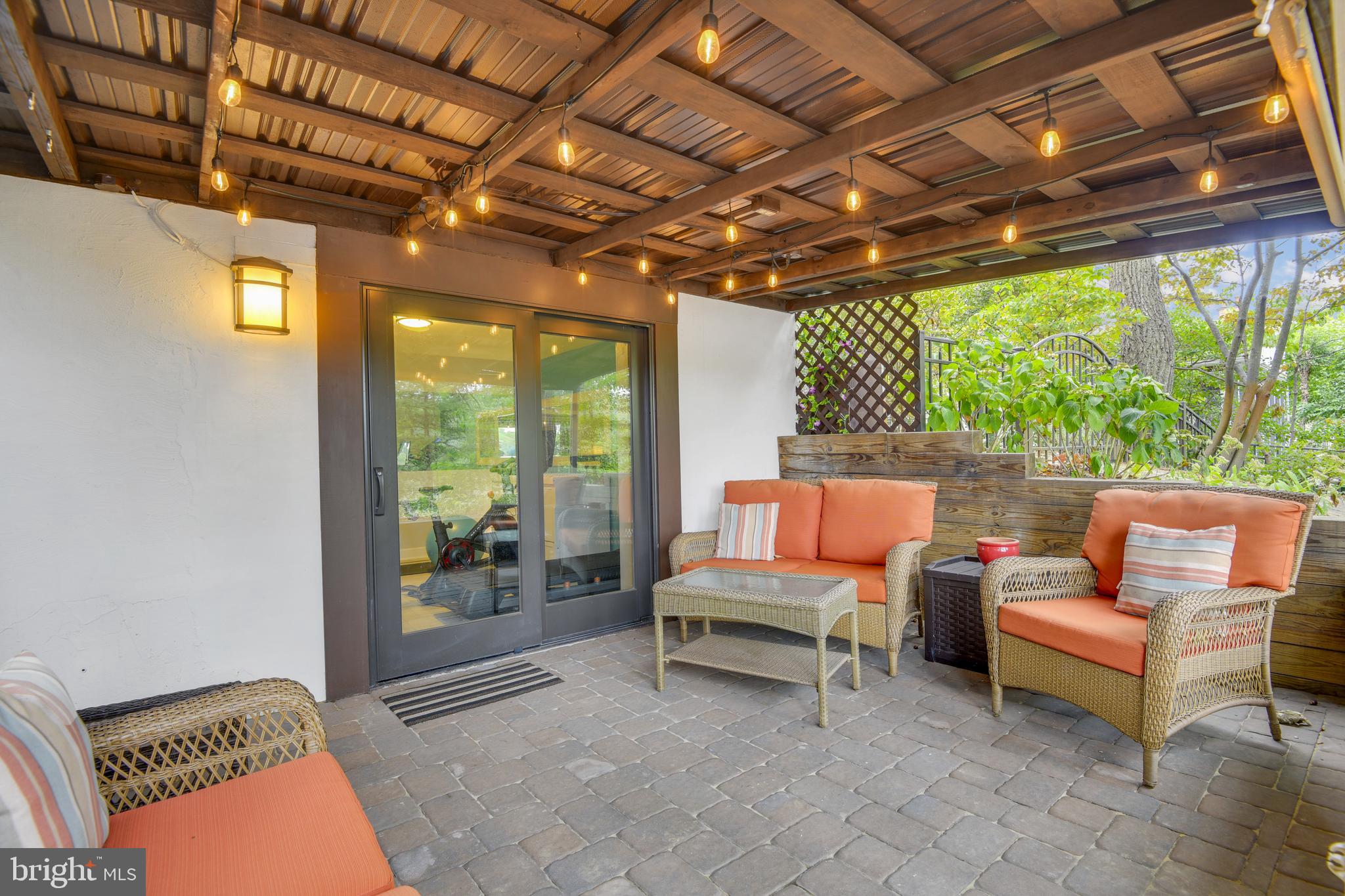 HOLLY HILL HARBOR - Residential