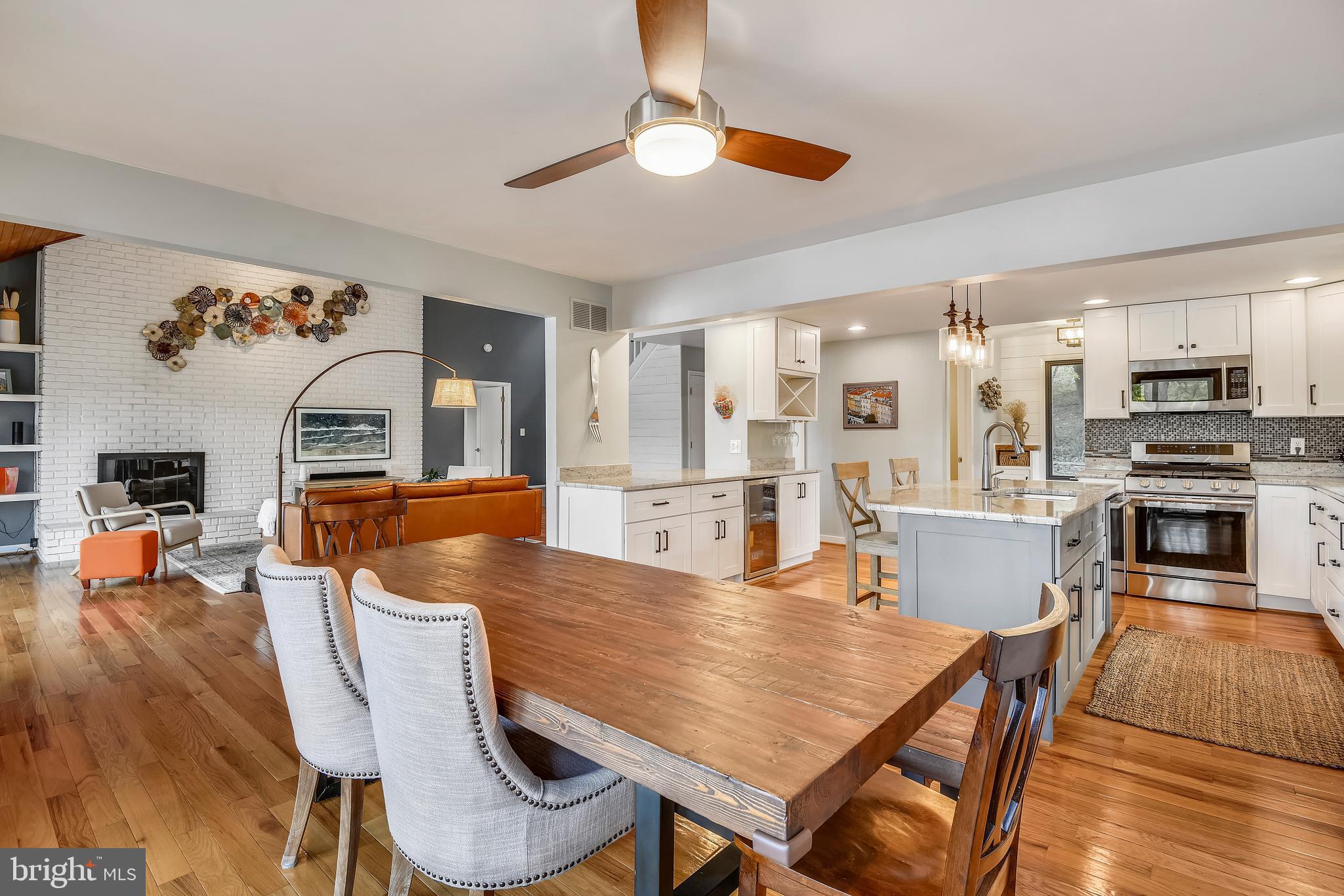 HOLLY HILL HARBOR - Residential