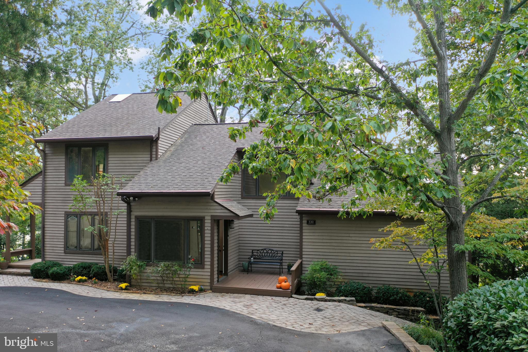 HOLLY HILL HARBOR - Residential