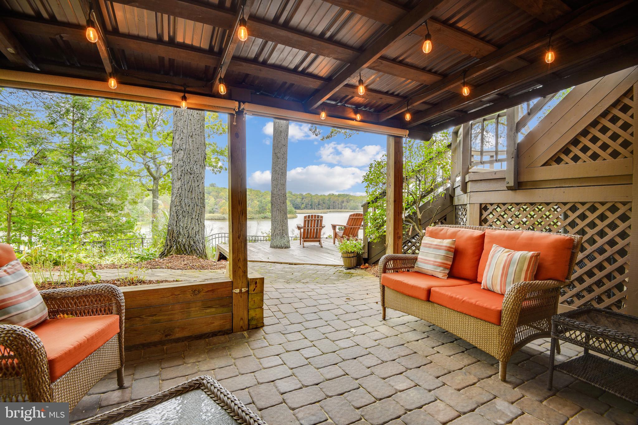 HOLLY HILL HARBOR - Residential