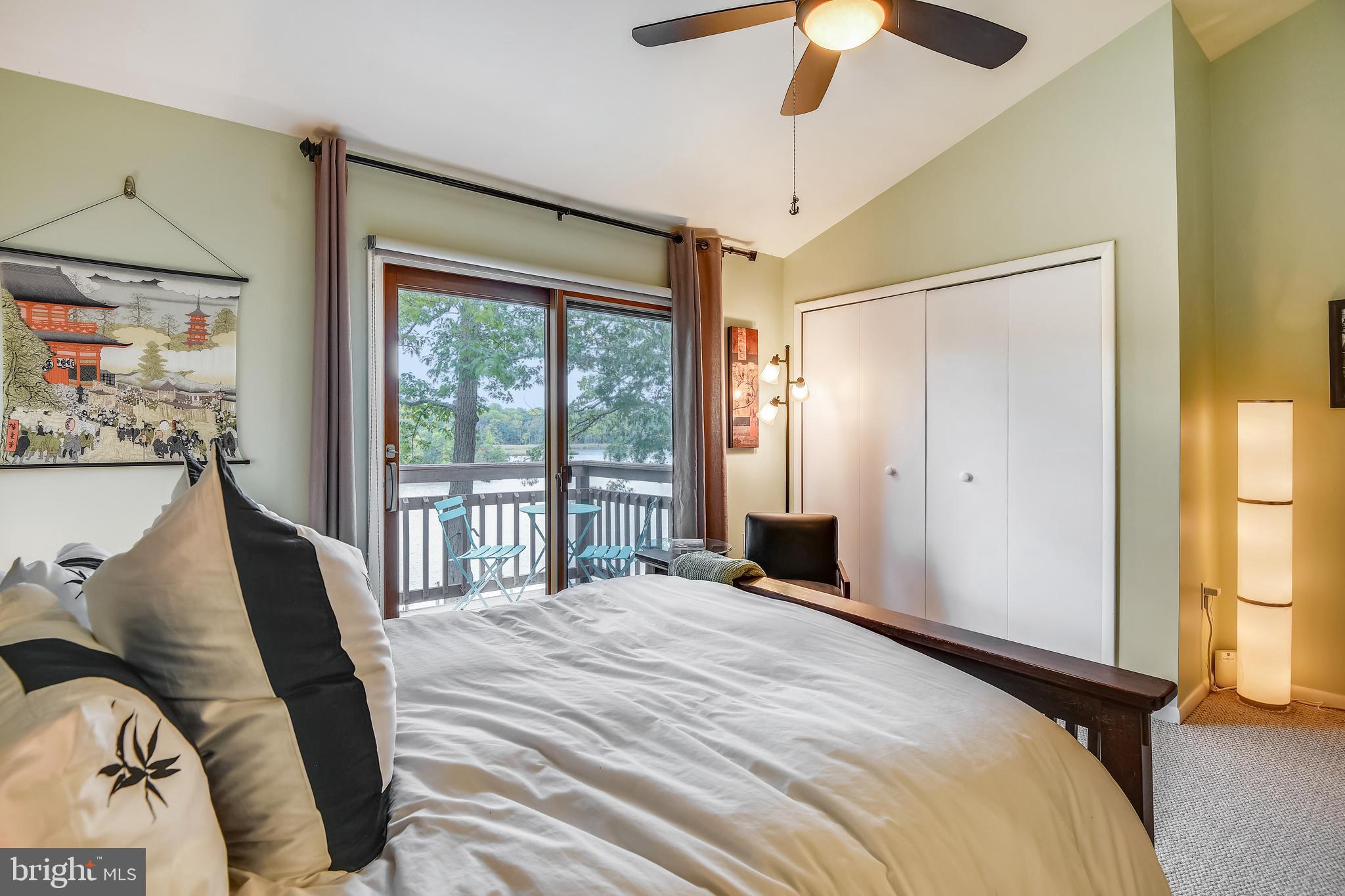 HOLLY HILL HARBOR - Residential