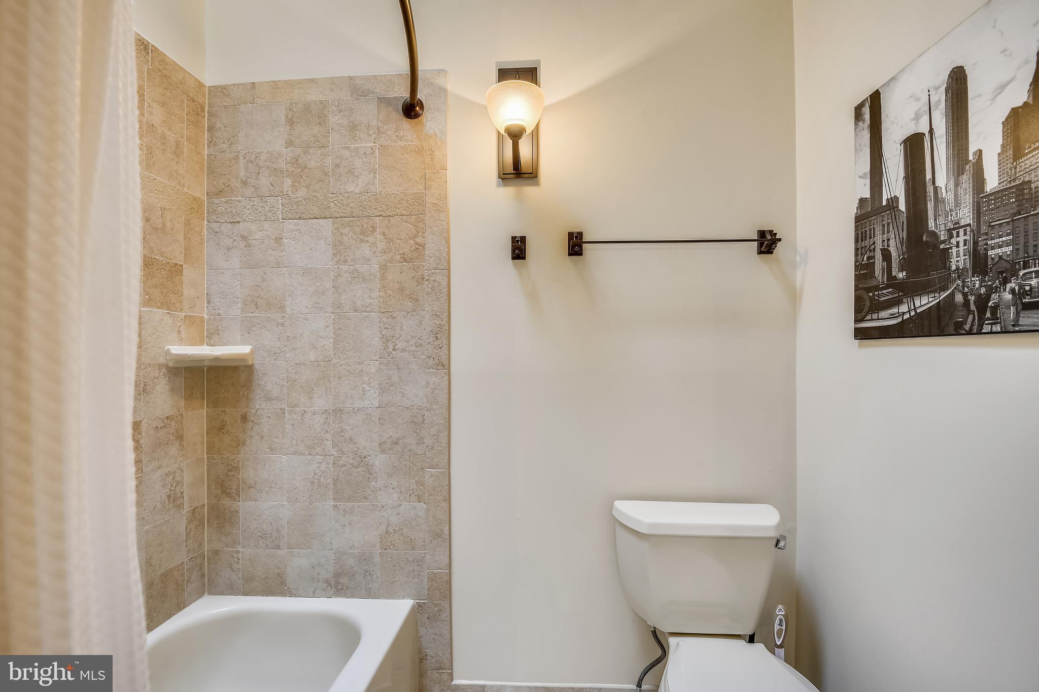 HOLLY HILL HARBOR - Residential