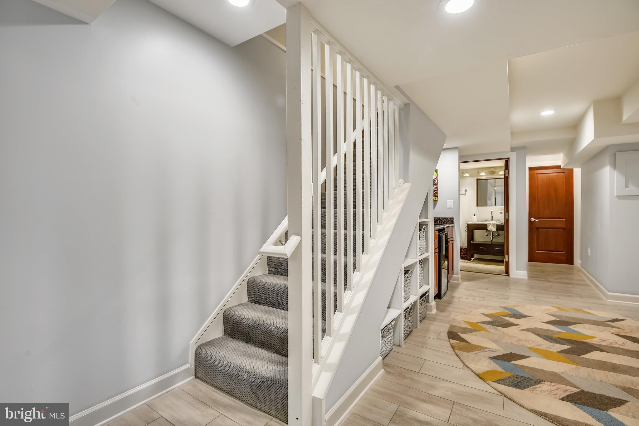 HOLLY HILL HARBOR - Residential