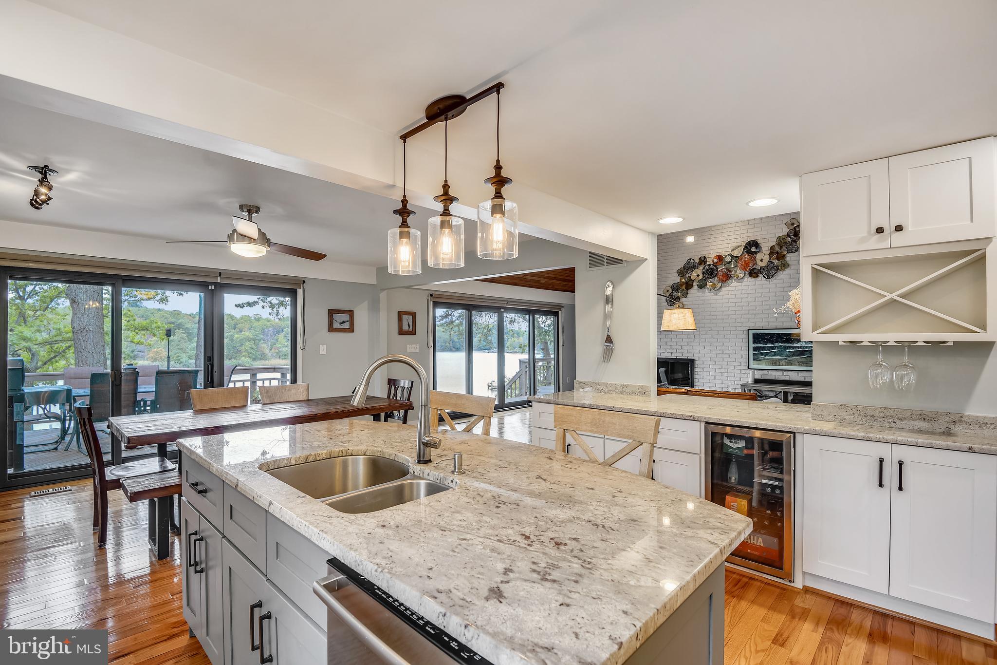 HOLLY HILL HARBOR - Residential