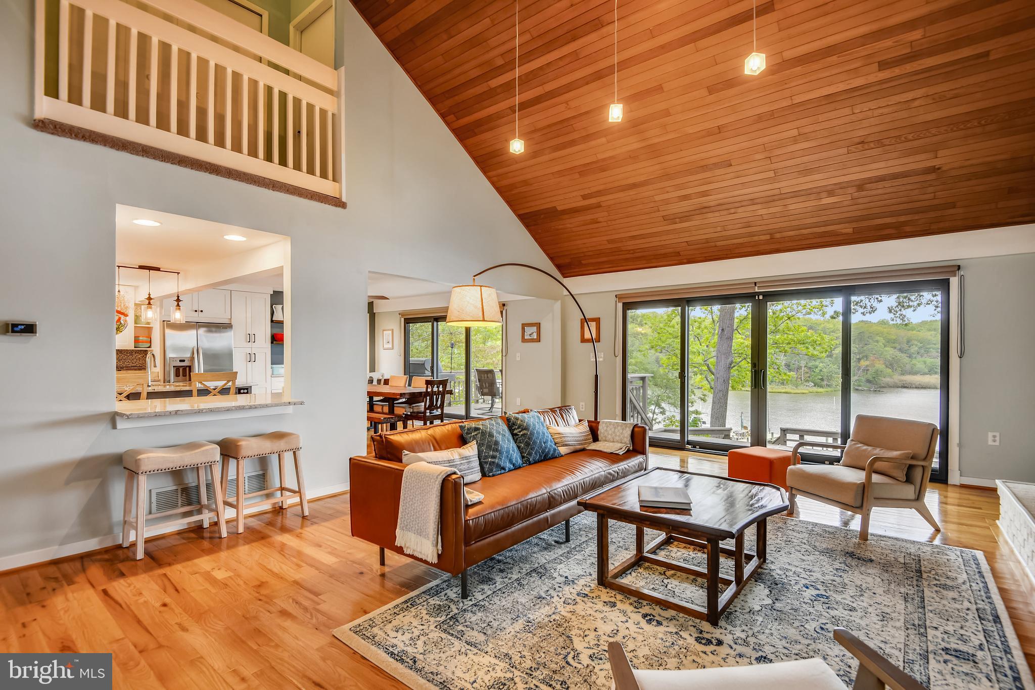 HOLLY HILL HARBOR - Residential