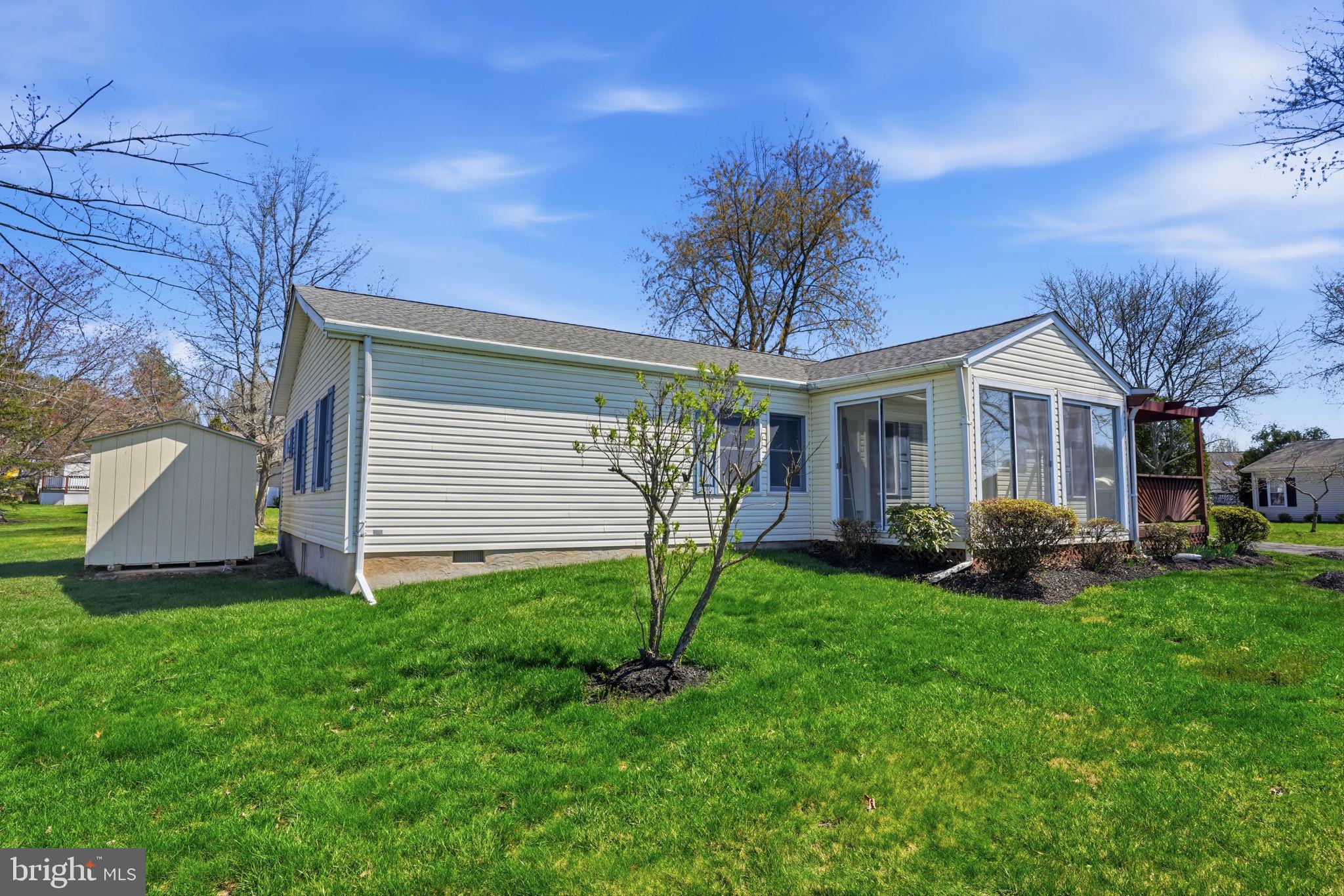 BUCKINGHAM SPRINGS - Residential