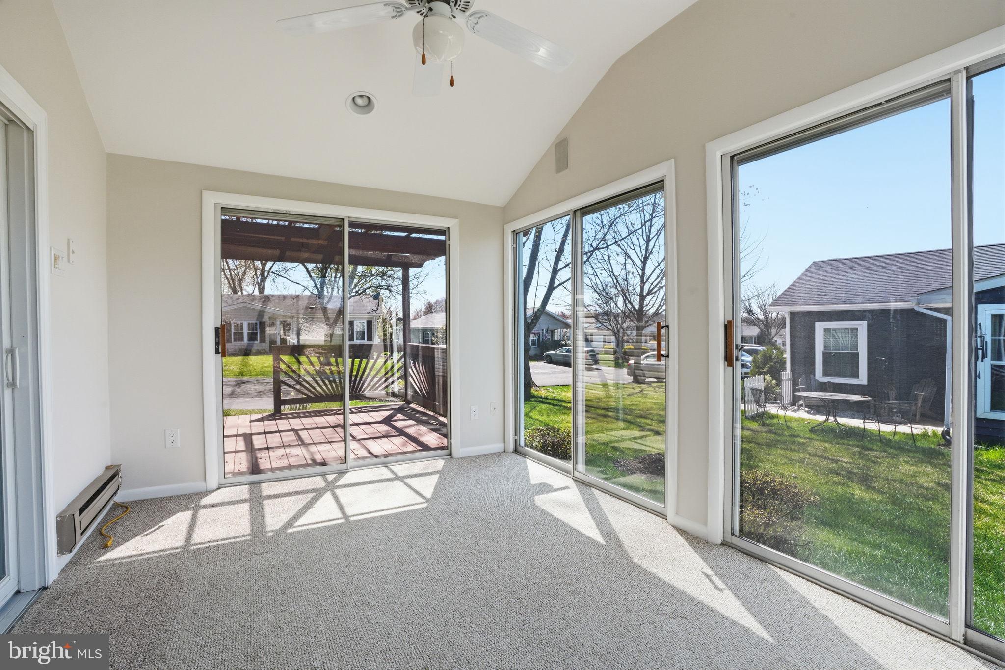 BUCKINGHAM SPRINGS - Residential