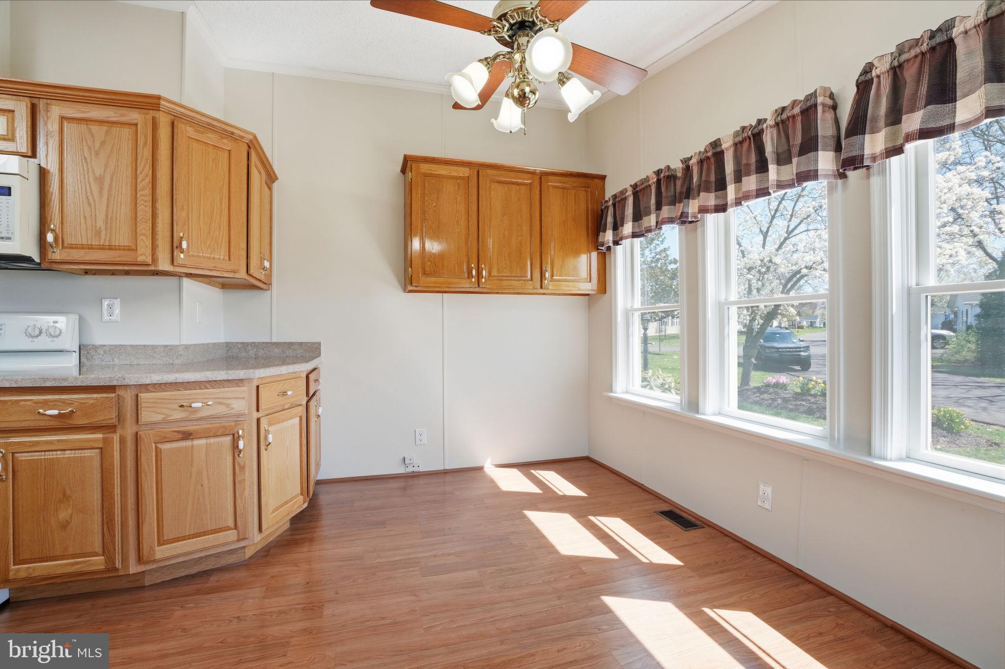 BUCKINGHAM SPRINGS - Residential