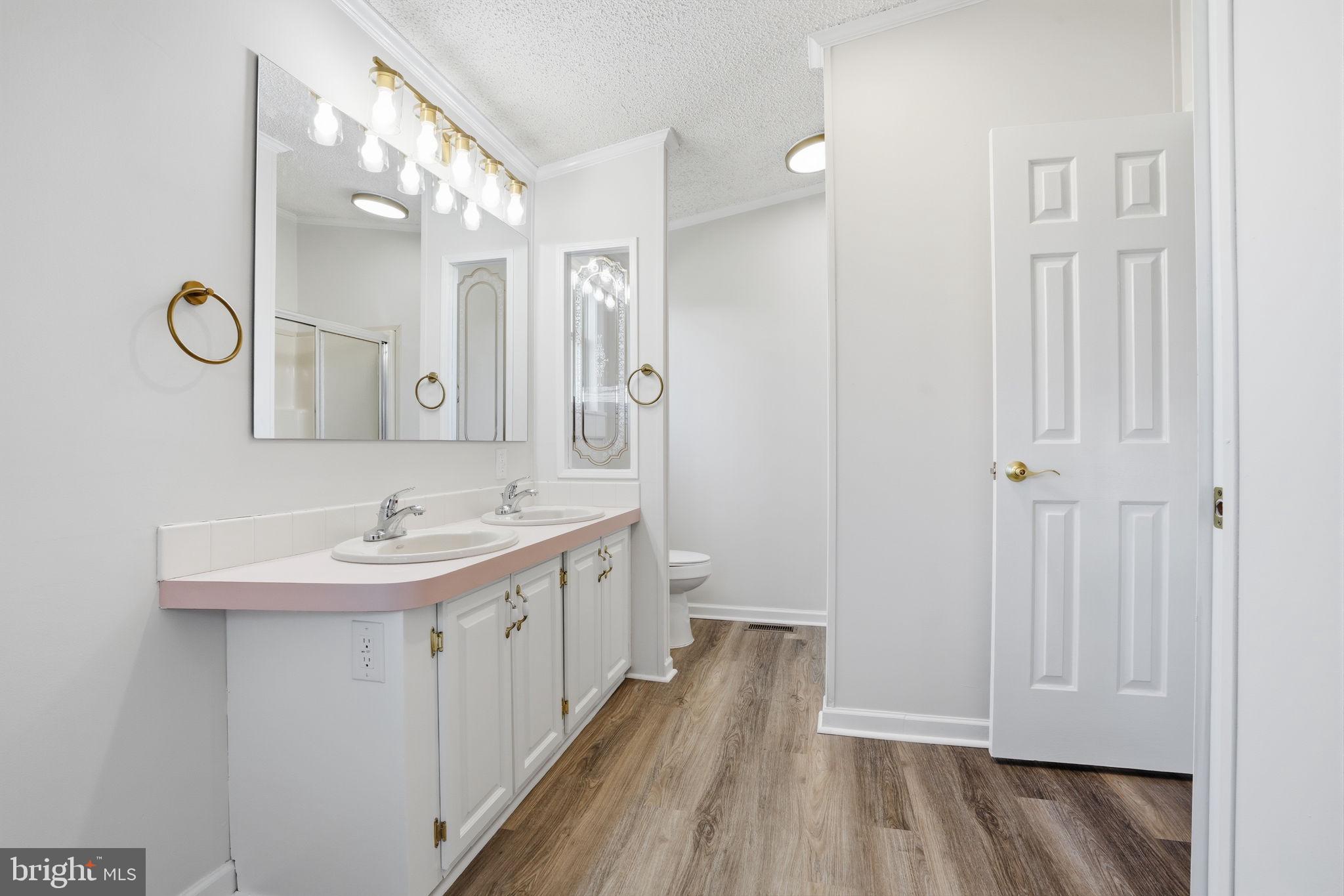 BUCKINGHAM SPRINGS - Residential