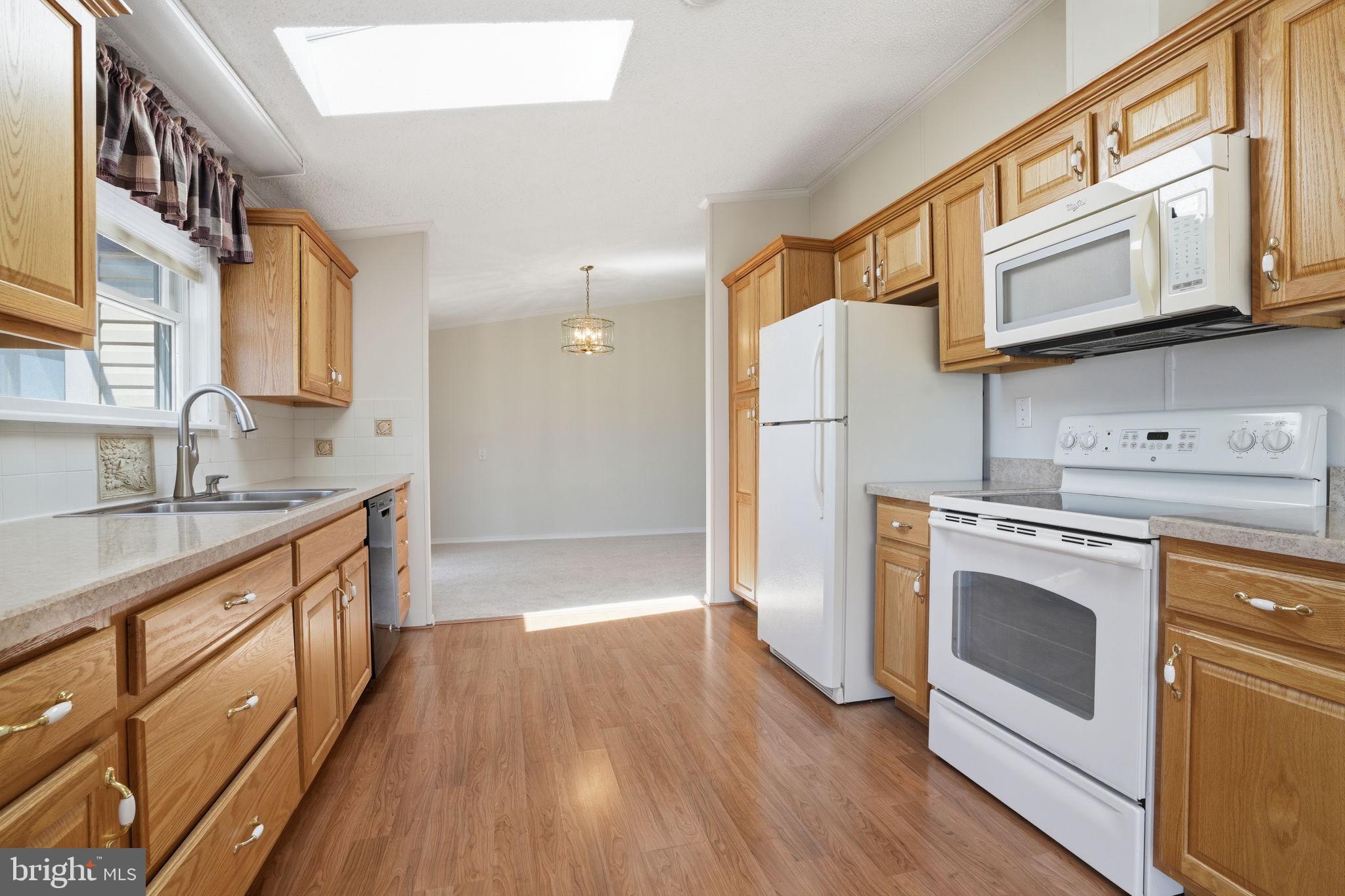 BUCKINGHAM SPRINGS - Residential