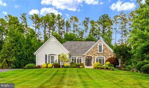Homes For Sale - 10604 Chatham Ridge Way<br/> SPOTSYLVANIA, VA 22551