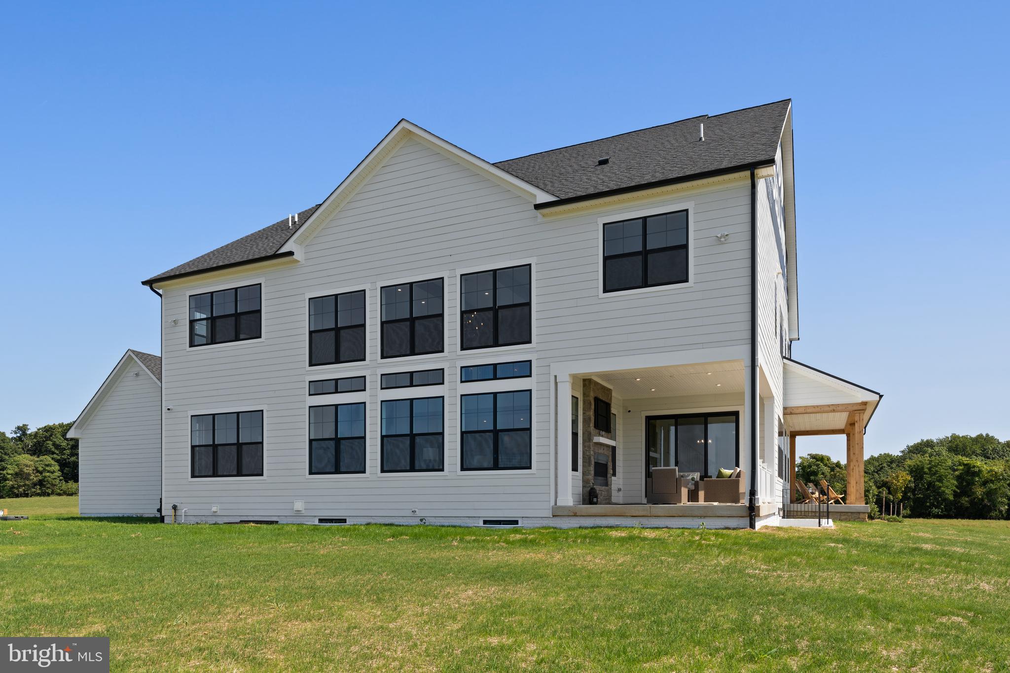 KNOB HILL ESTATES AT MADISON FIELDS - Residential