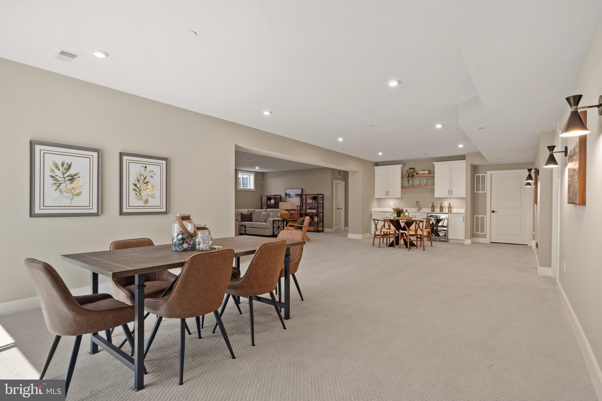 KNOB HILL ESTATES AT MADISON FIELDS - Residential