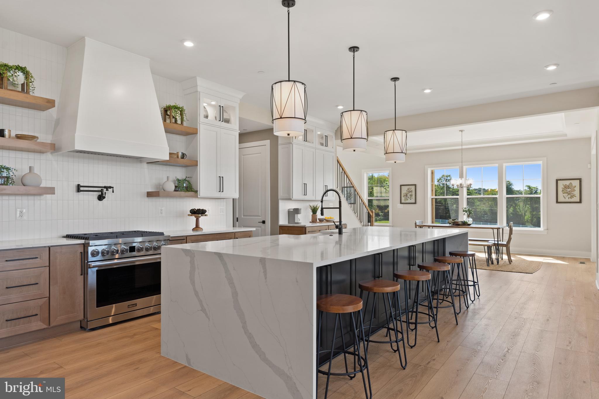 KNOB HILL ESTATES AT MADISON FIELDS - Residential