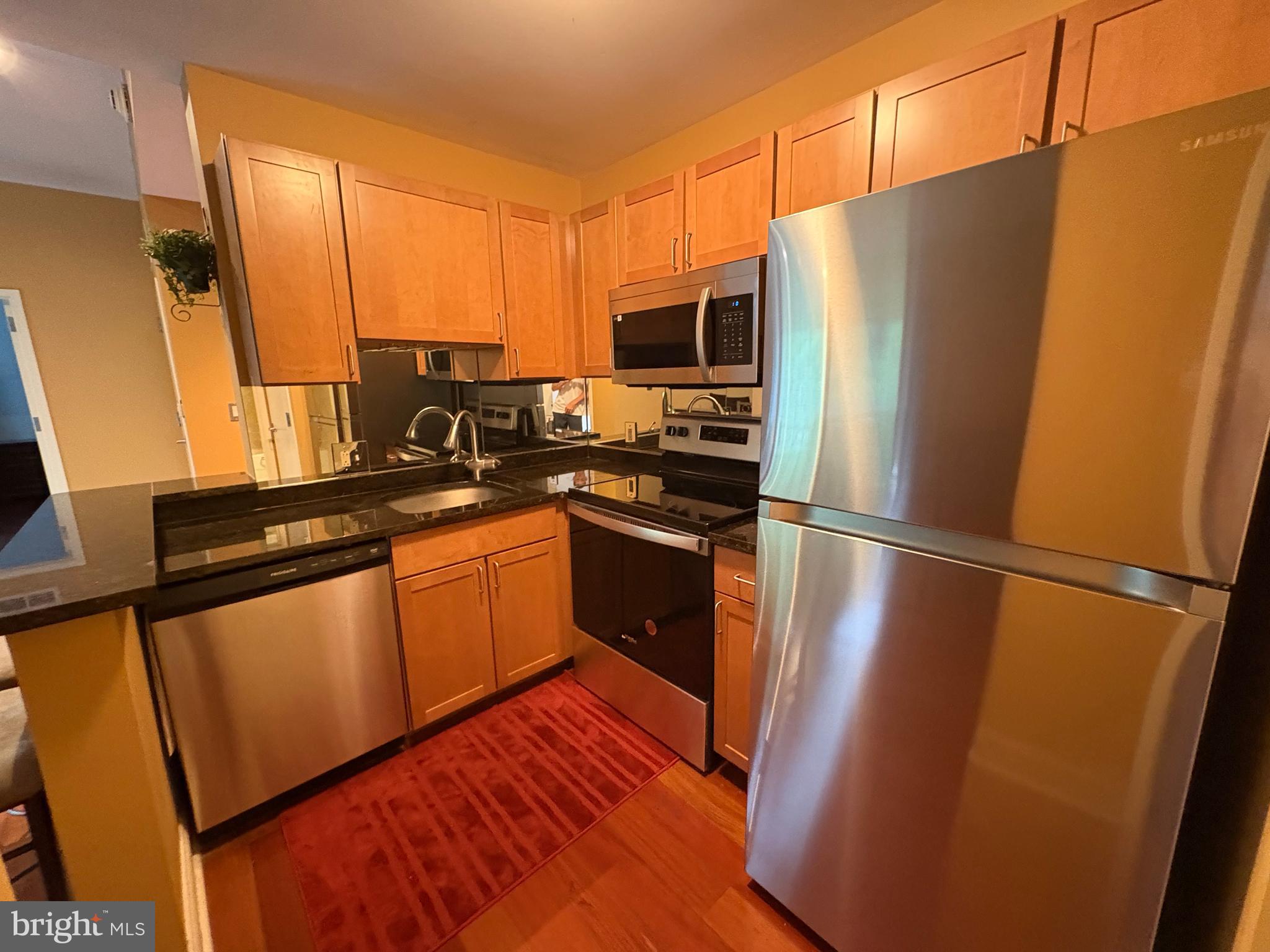 MANAYUNK - Residential Lease