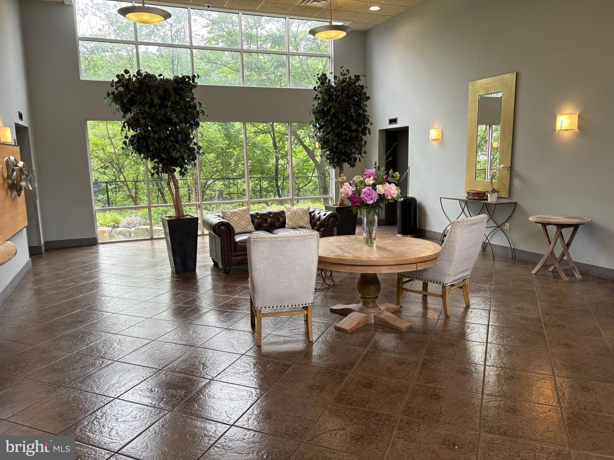 MANAYUNK - Residential Lease