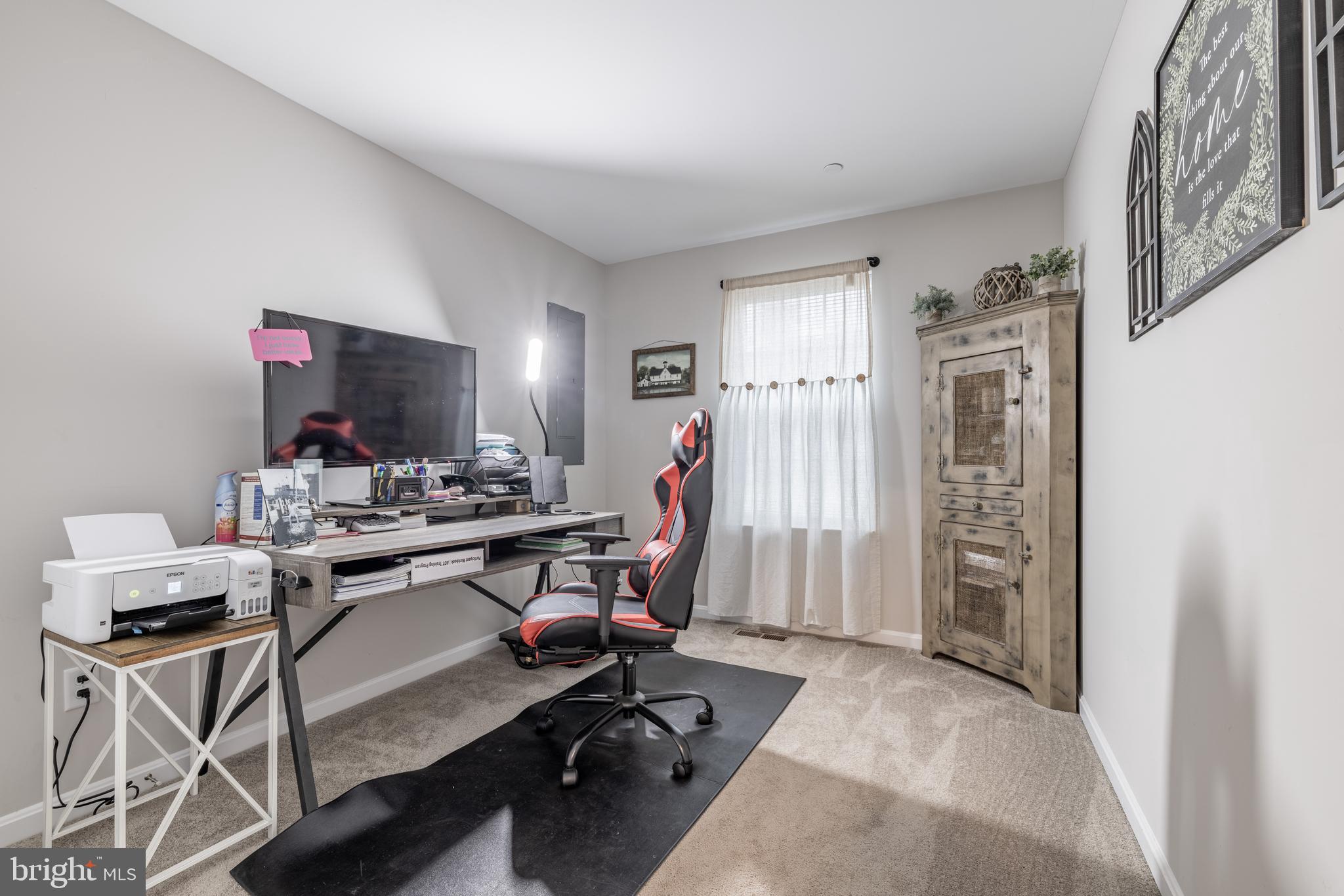 CHAR NOR MANOR - Residential Lease