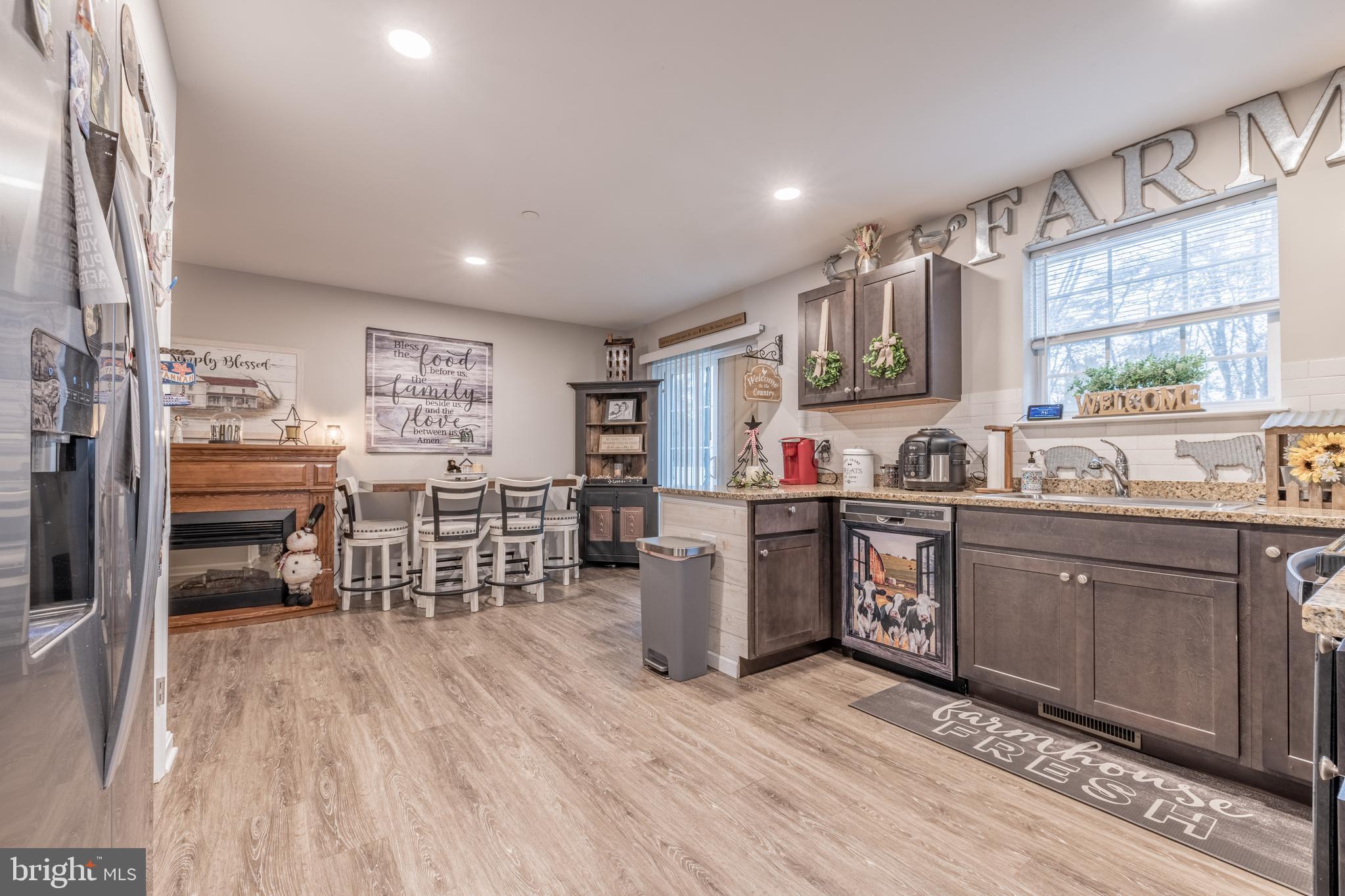 CHAR NOR MANOR - Residential Lease