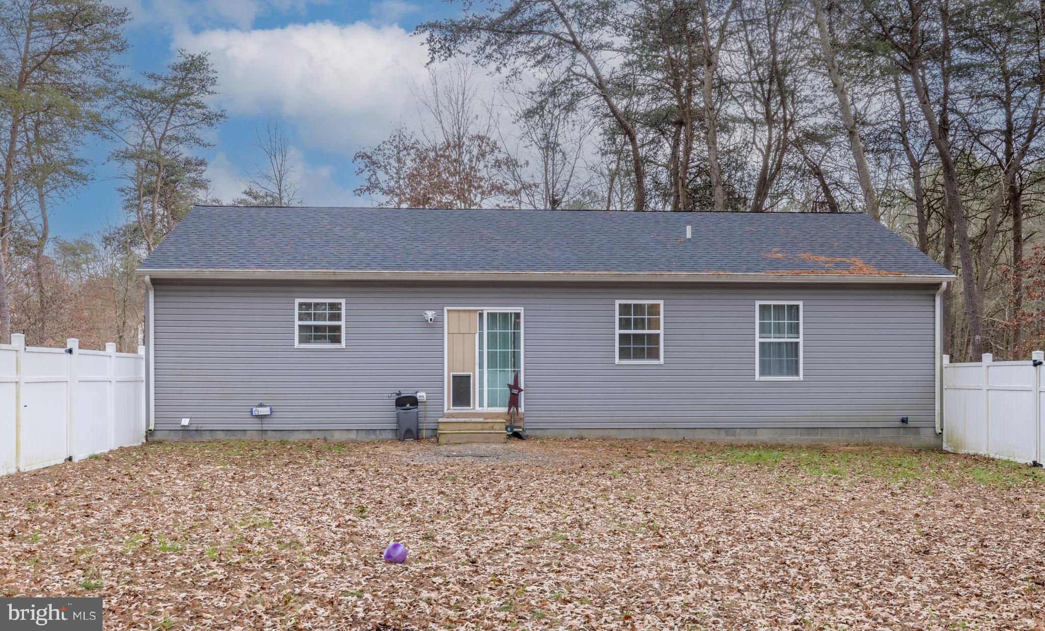 CHAR NOR MANOR - Residential Lease