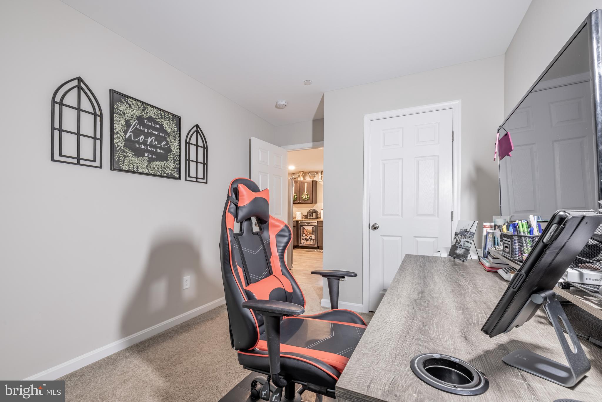 CHAR NOR MANOR - Residential Lease