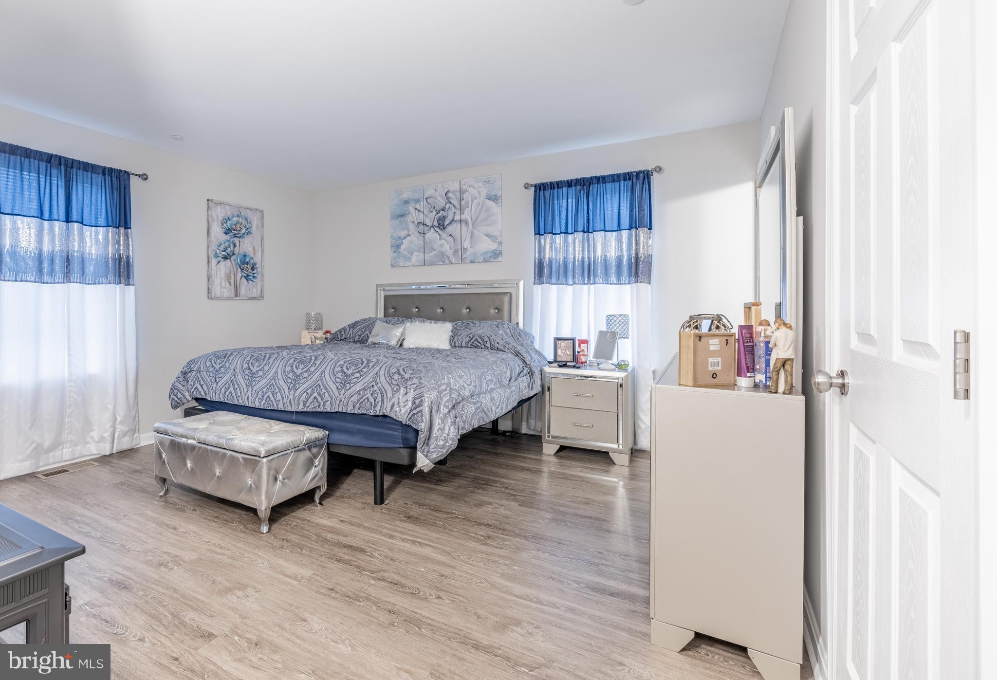 CHAR NOR MANOR - Residential Lease