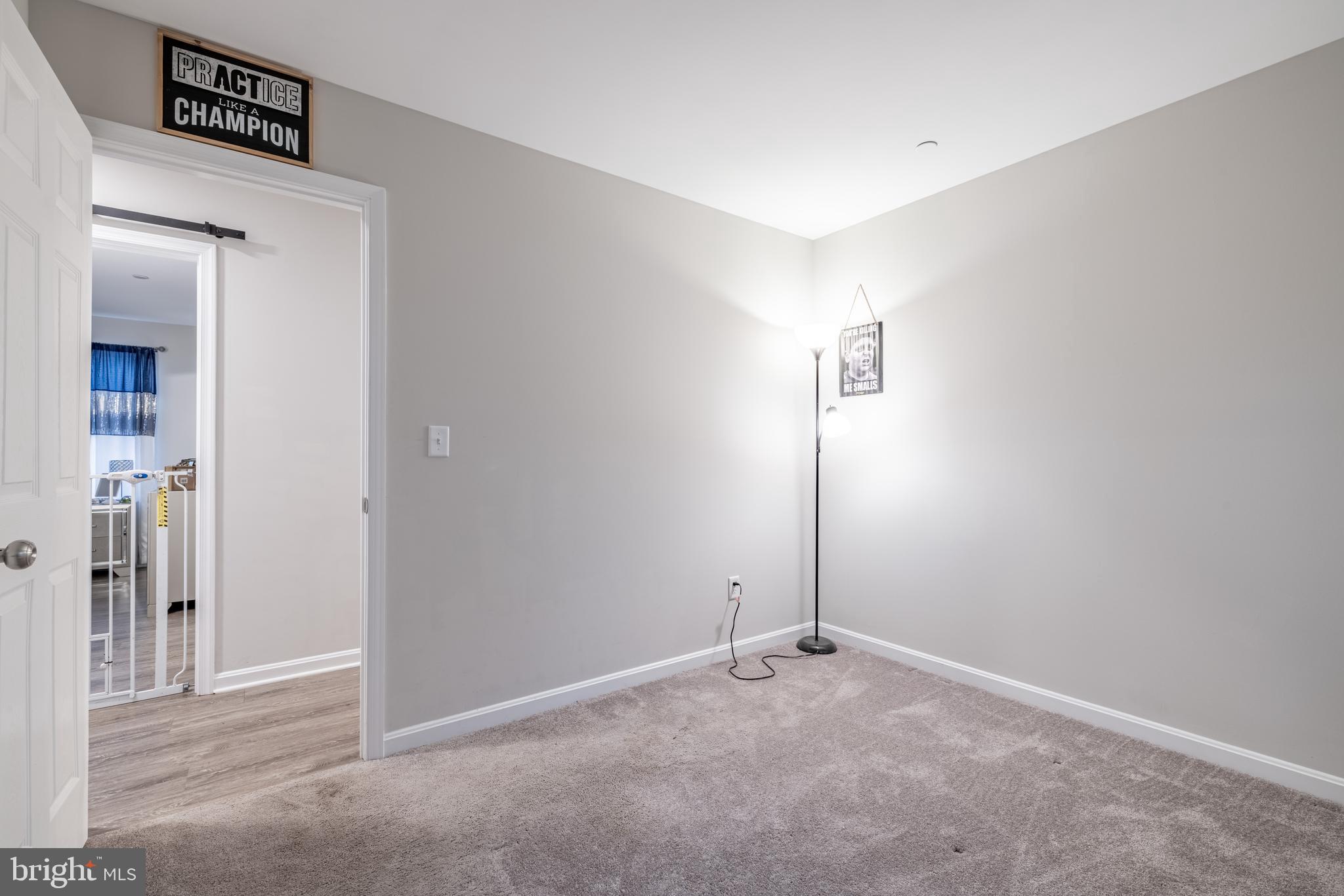 CHAR NOR MANOR - Residential Lease