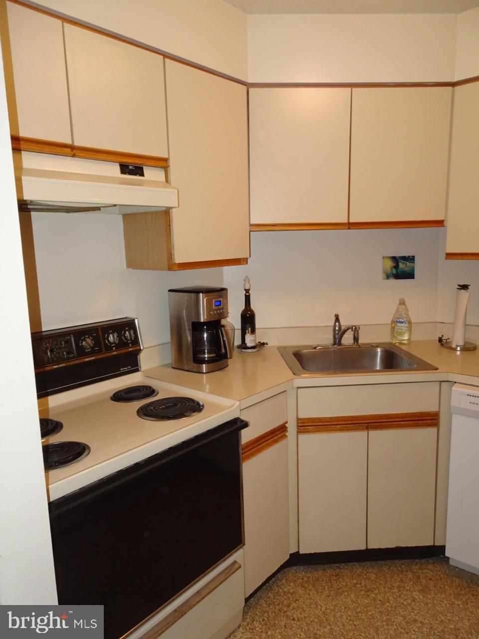 RITTENHOUSE SQUARE - Residential Lease