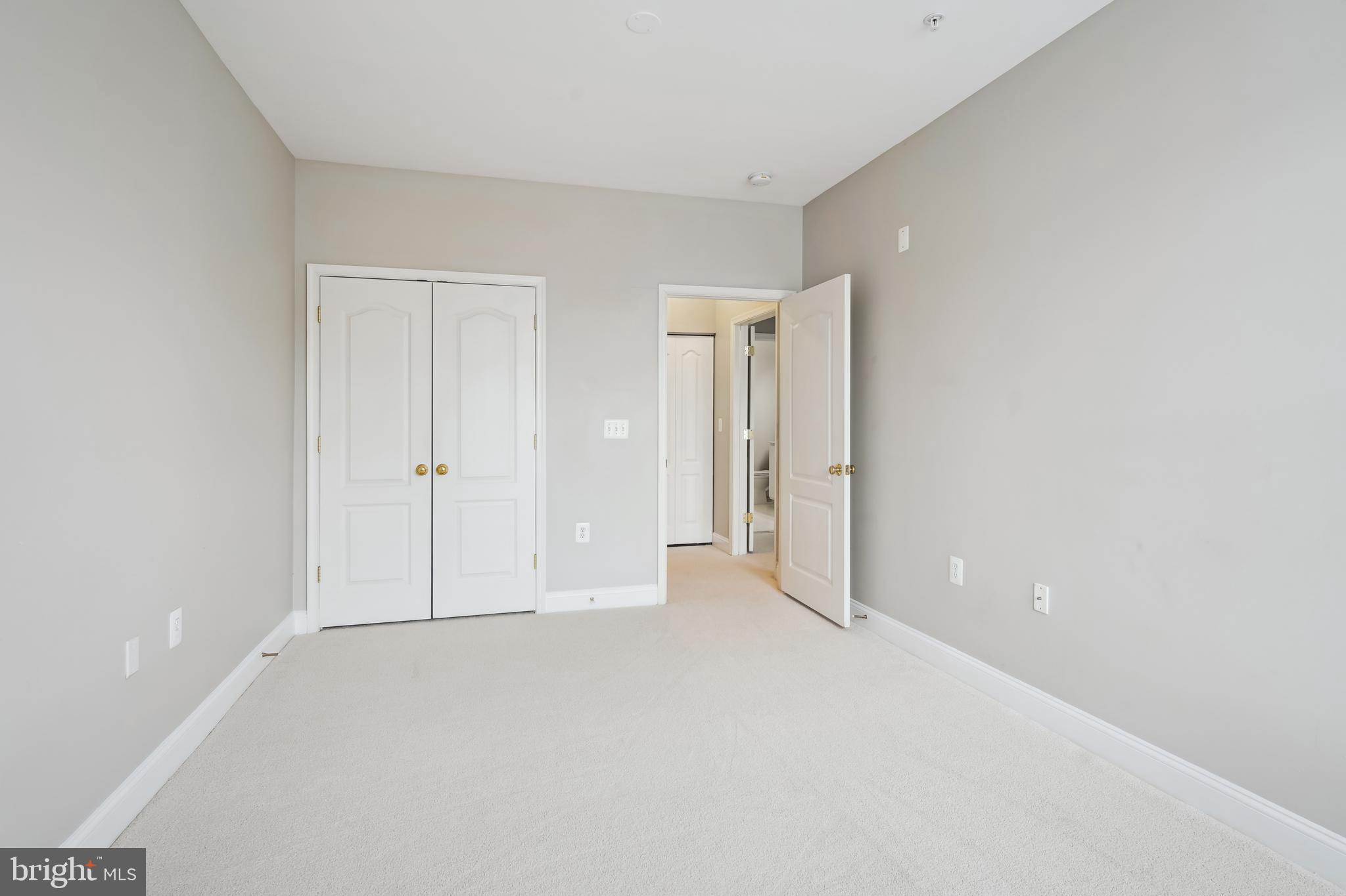 KING FARM - Residential