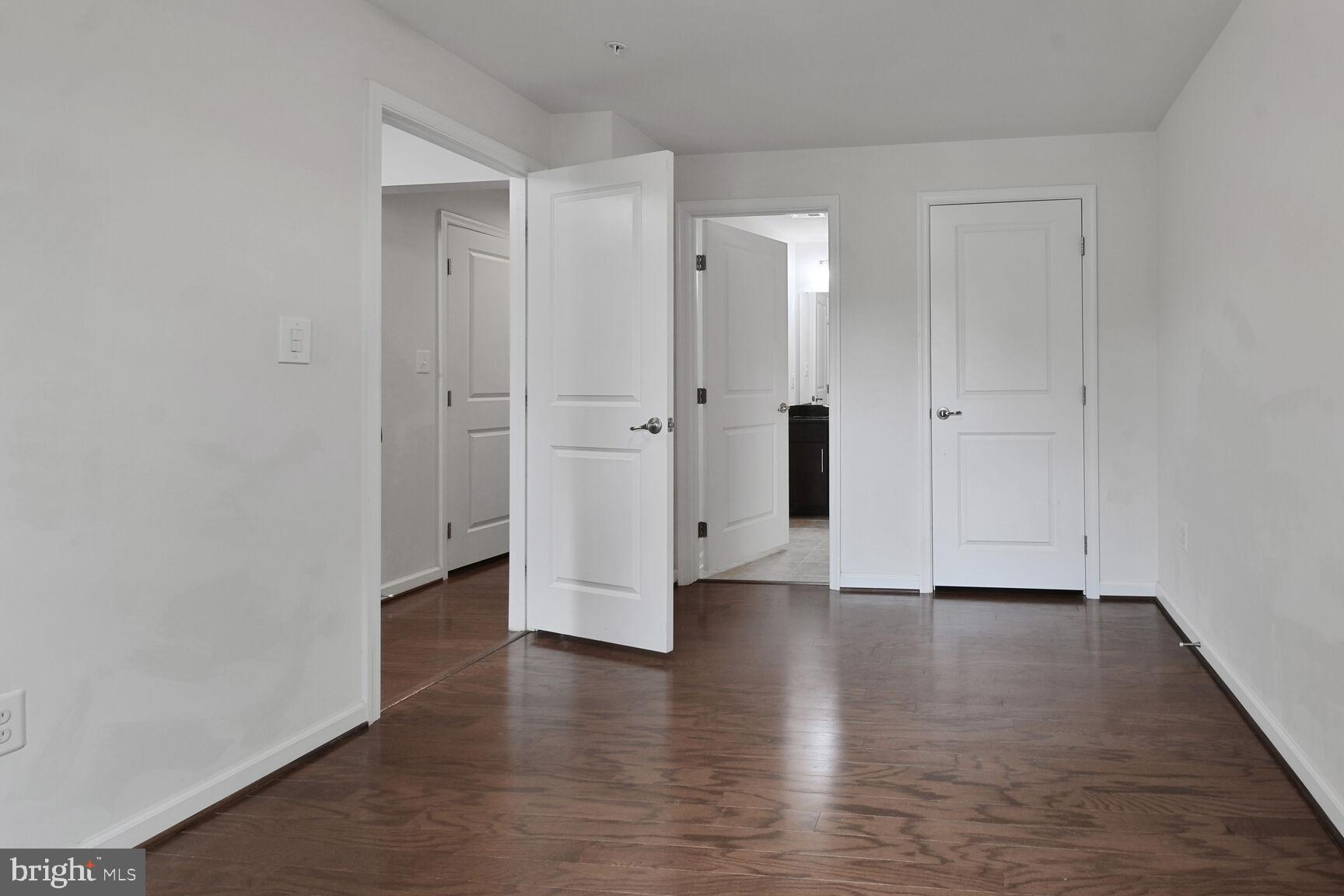 3636 WRIGHT TERRACE NE