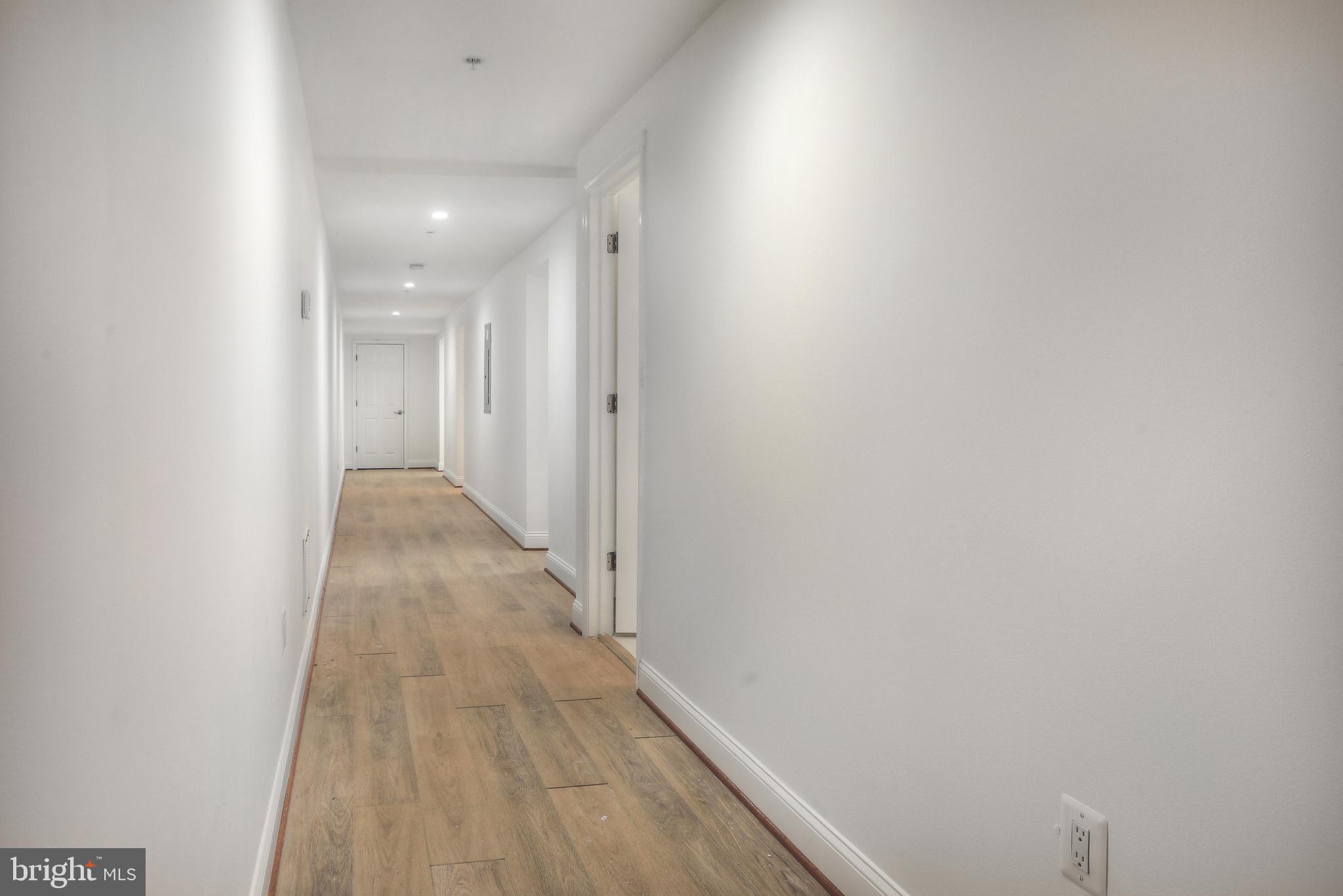 MOUNT VERNON PLACE HISTORIC DISTRICT - Residential Lease