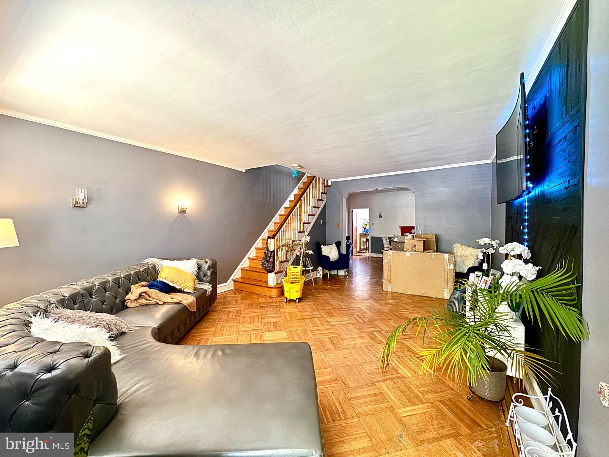 MAYFAIR - Residential