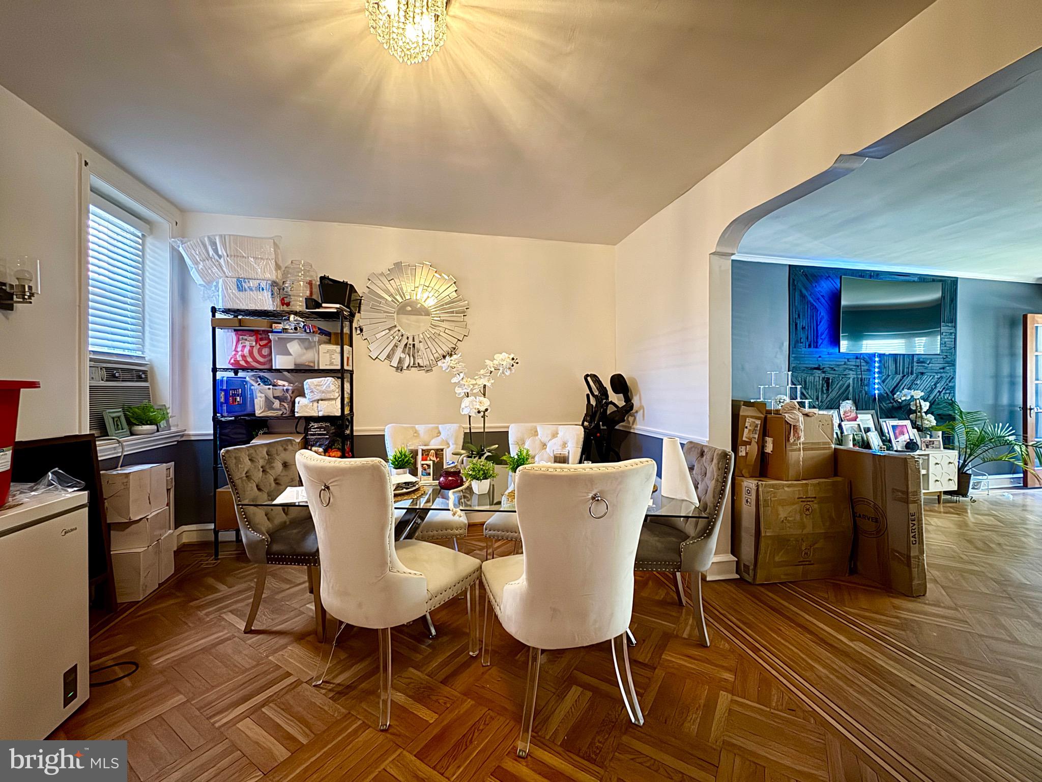 MAYFAIR - Residential