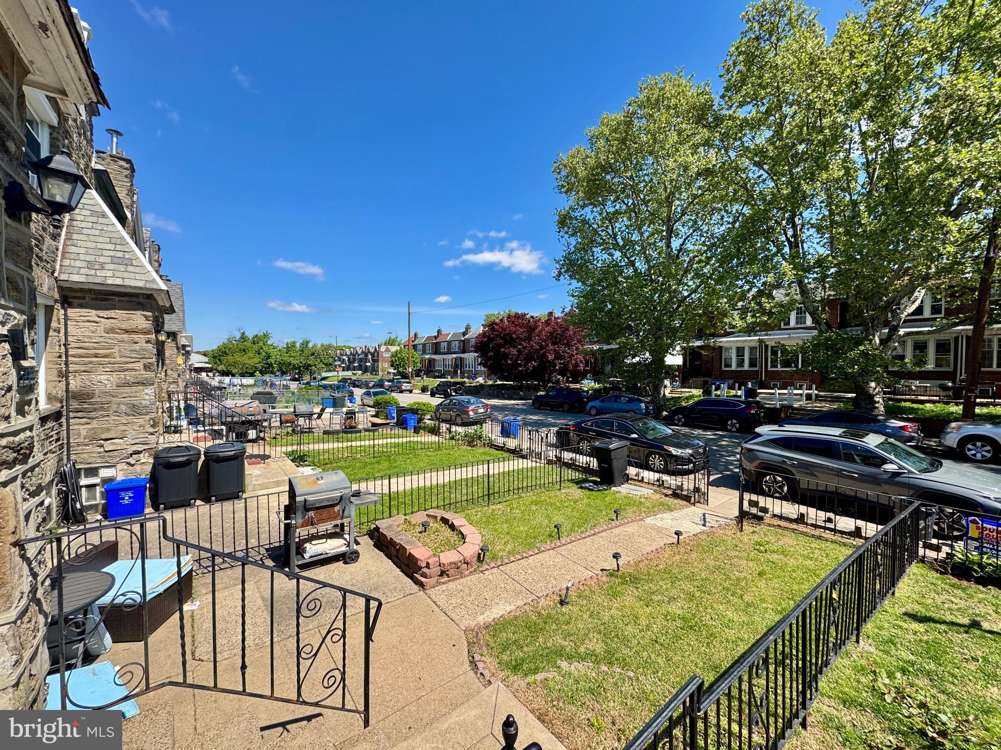 MAYFAIR - Residential