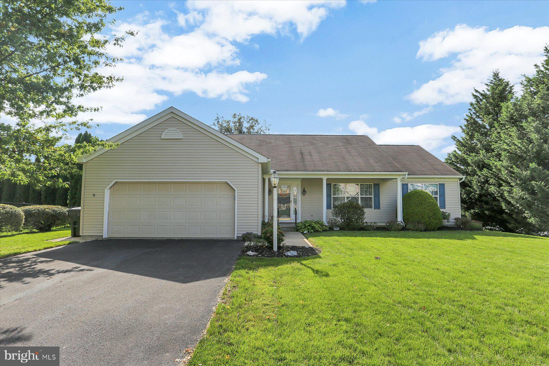 ALLYSON'S CROSSING - Residential