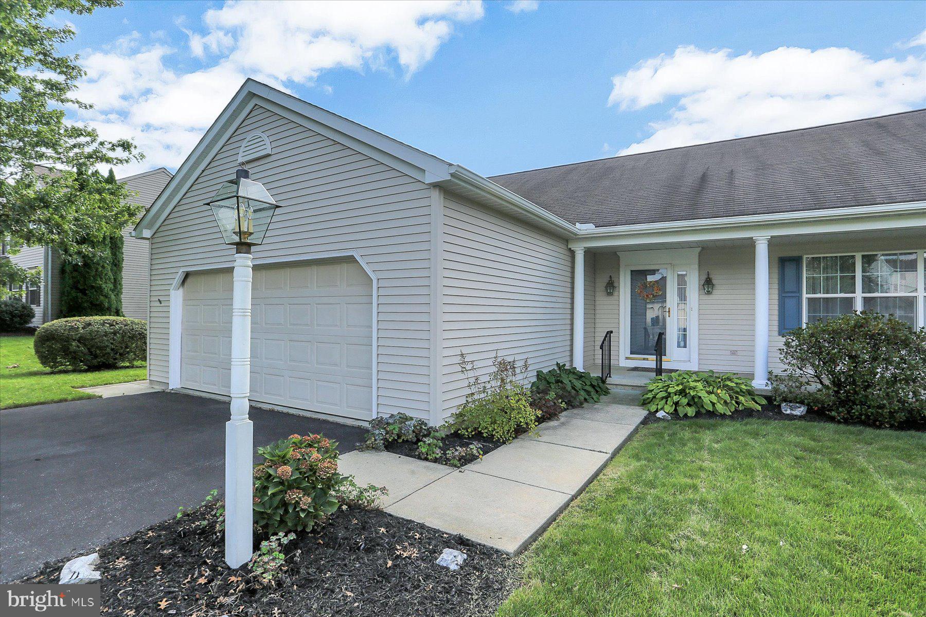 ALLYSON'S CROSSING - Residential