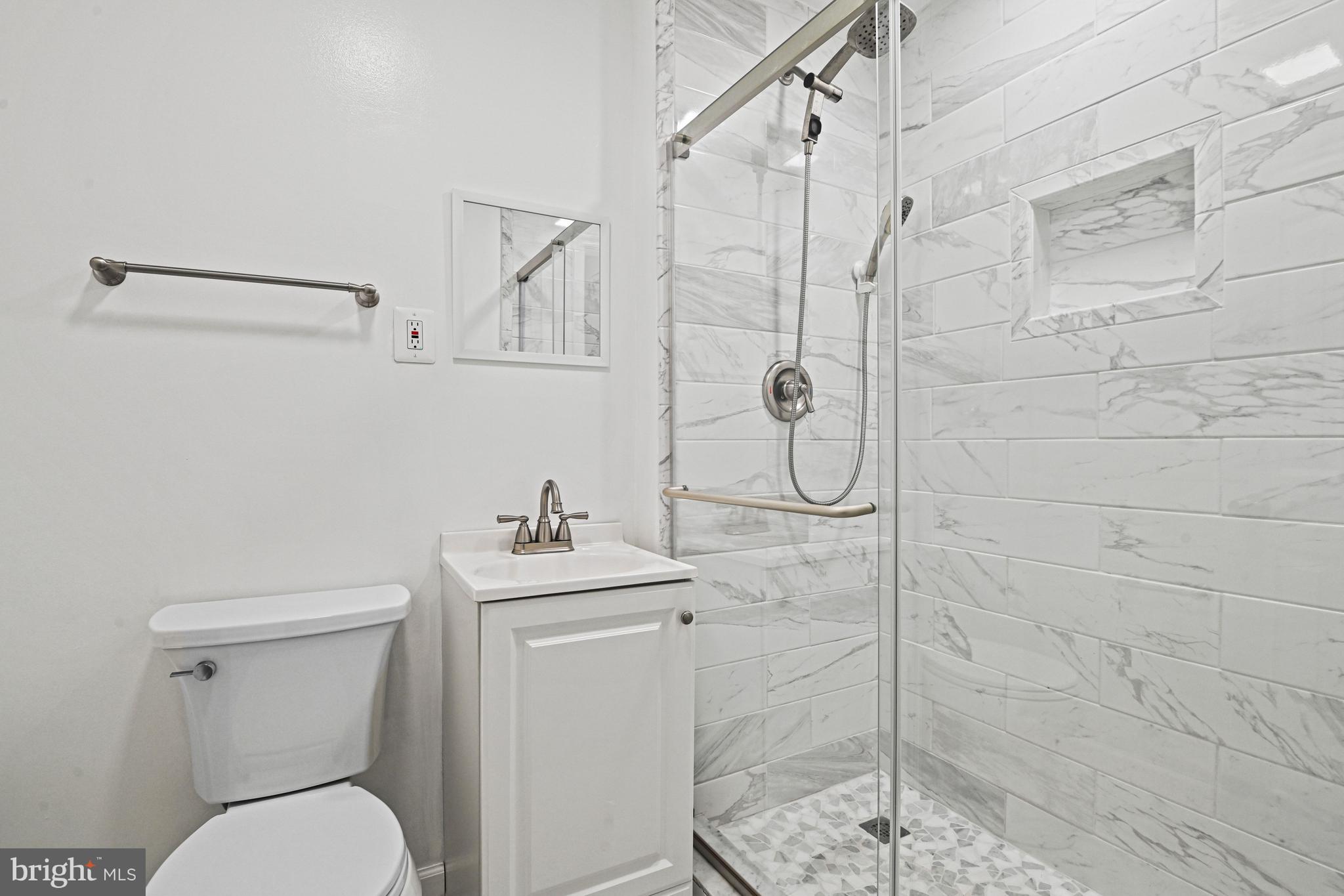 FOX MILL ESTATES 2ND ADD - Residential