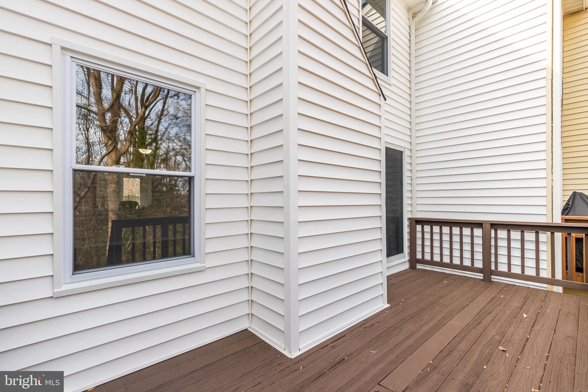 OAKMONT CONDOMIMIUM - Residential