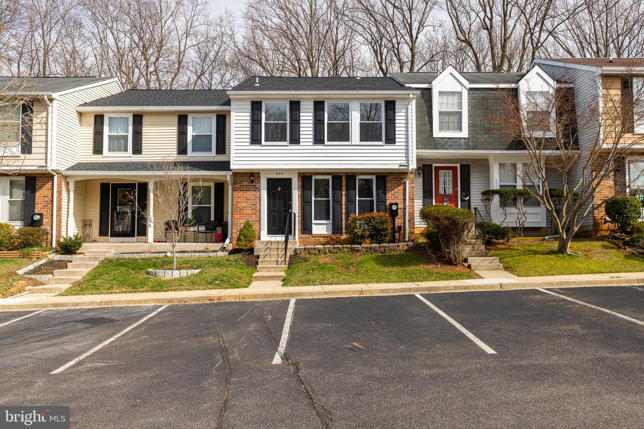 OAKMONT CONDOMIMIUM - Residential