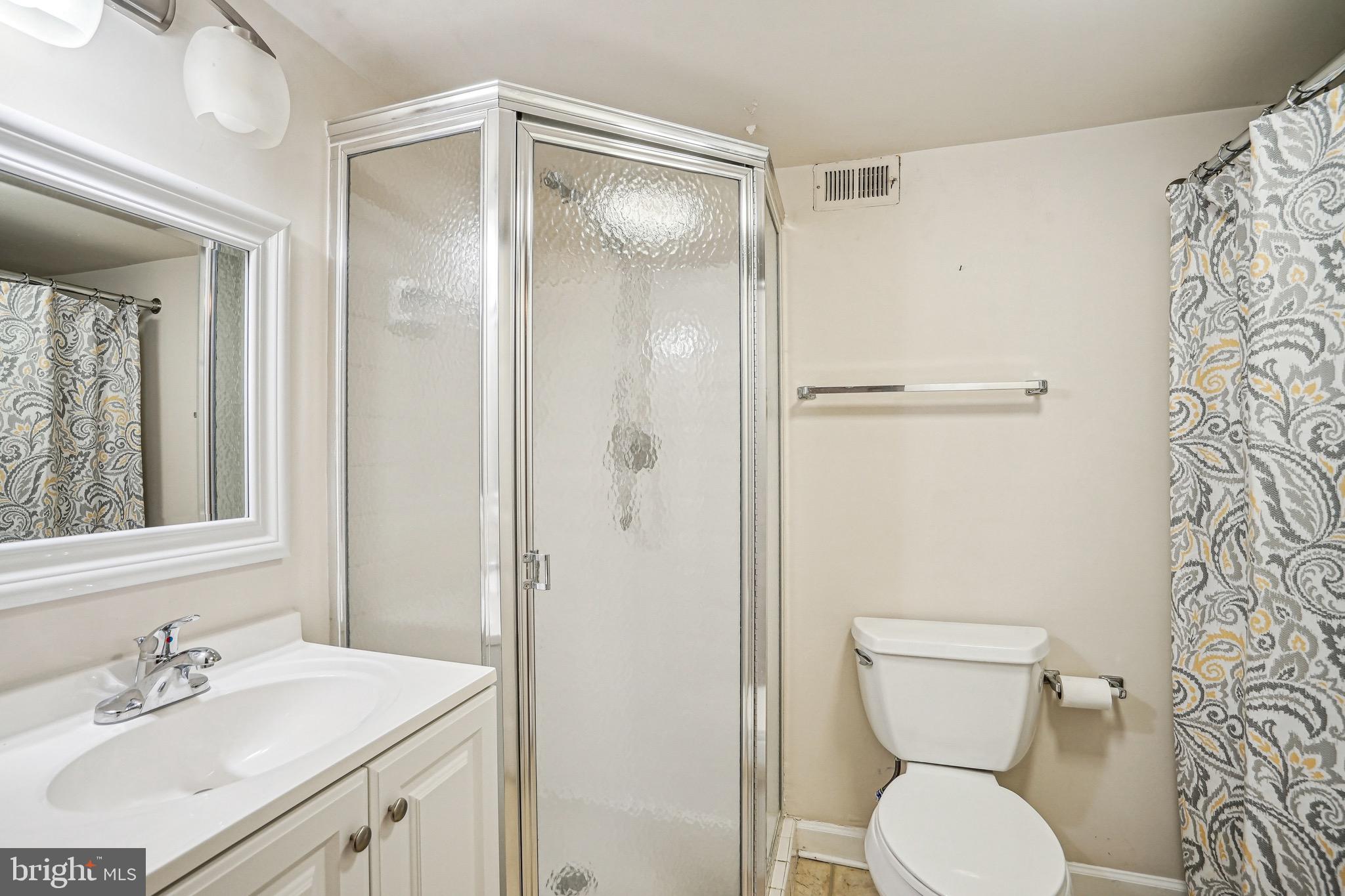 FAIRLINGTON VILLAGES - Residential Lease