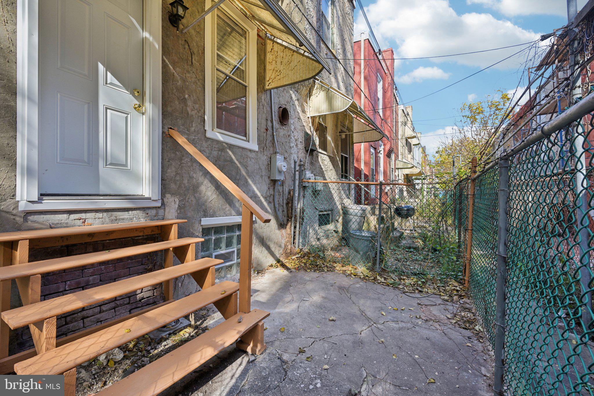 MILL CREEK - Residential