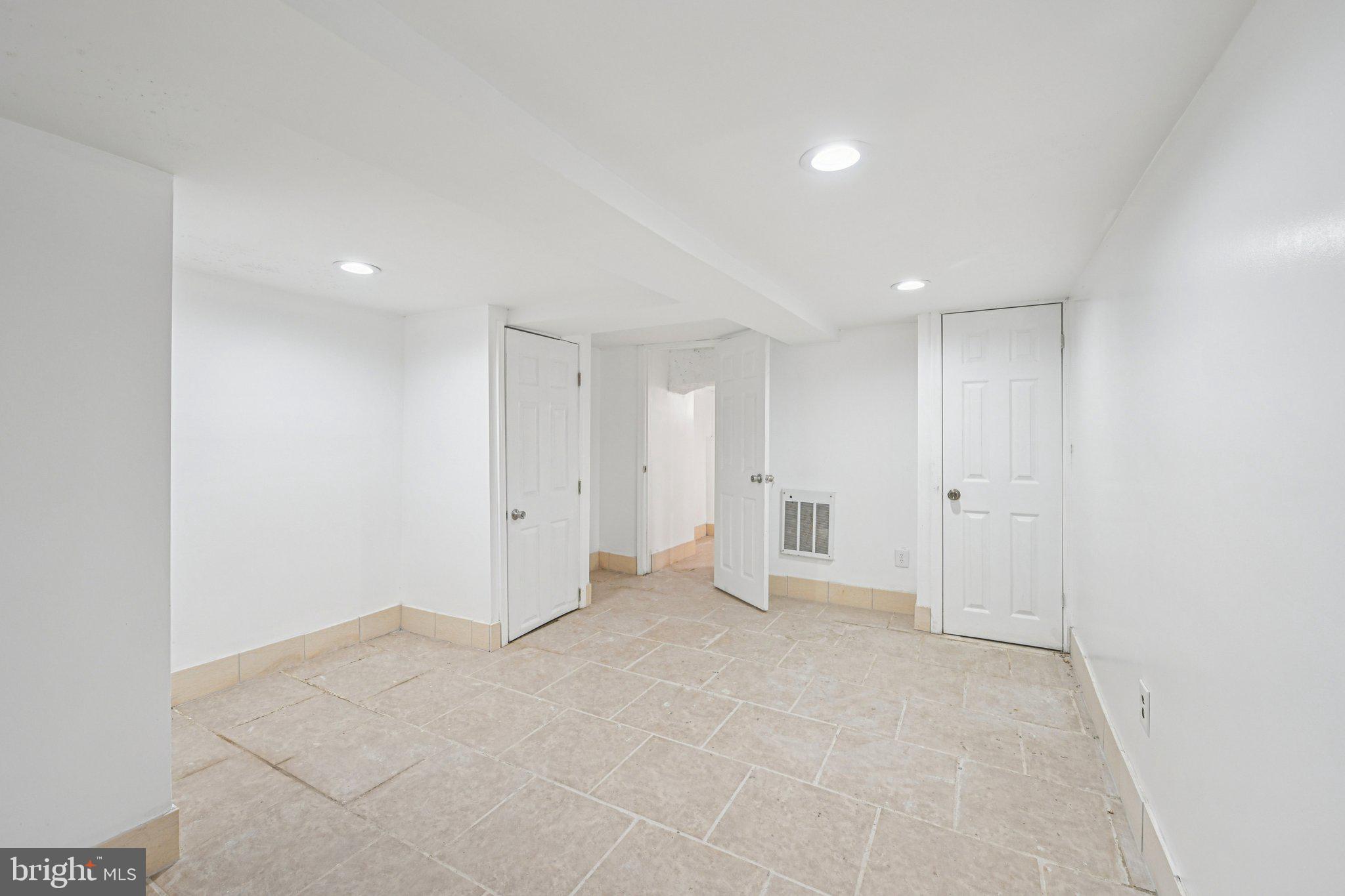 MILL CREEK - Residential