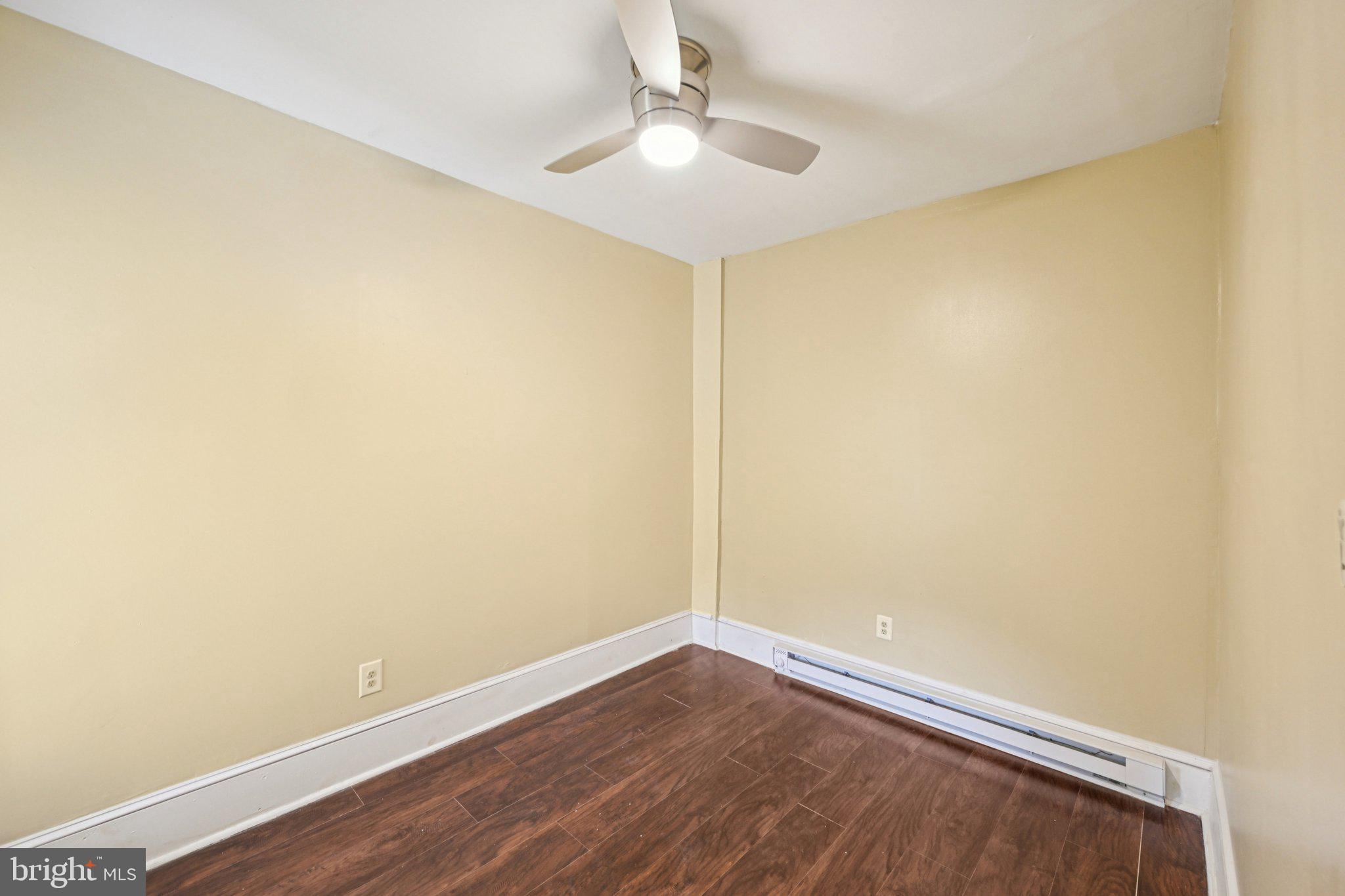 MILL CREEK - Residential